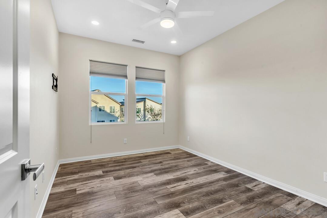 Detail Gallery Image 30 of 44 For 8514  Boulder Way, Santee,  CA 92071 - 4 Beds | 3 Baths