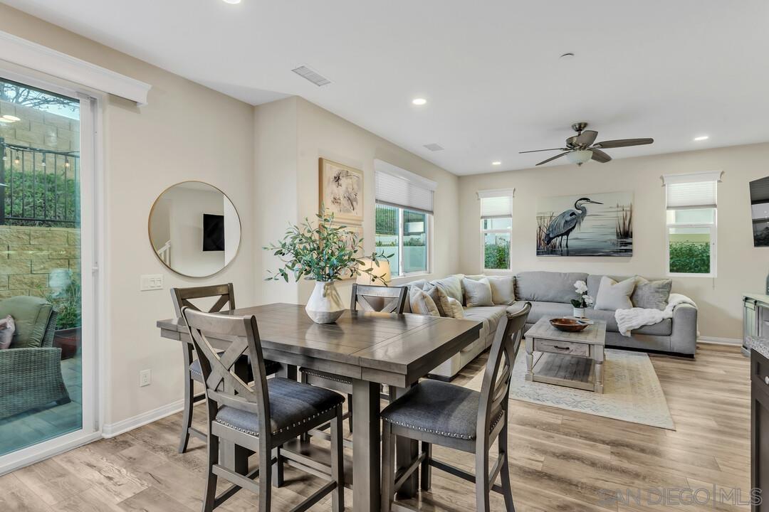 Detail Gallery Image 10 of 44 For 8514  Boulder Way, Santee,  CA 92071 - 4 Beds | 3 Baths