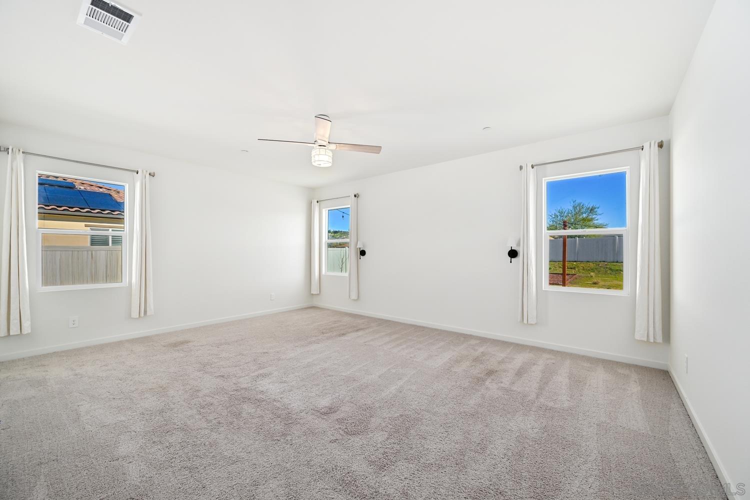 Detail Gallery Image 14 of 35 For 13410  Pasture Ct, Valley Center,  CA 92082 - 4 Beds | 2/1 Baths