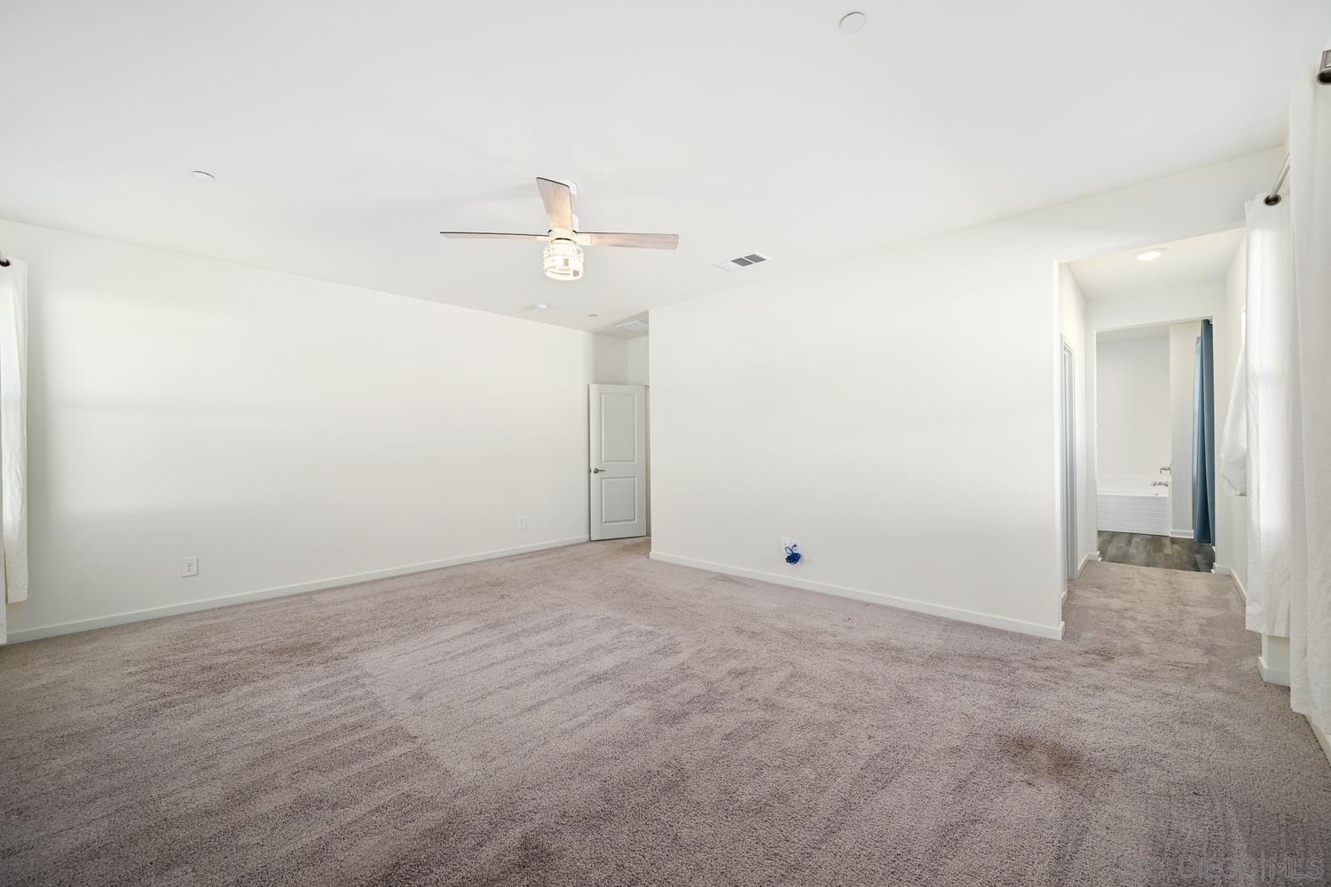 Detail Gallery Image 15 of 35 For 13410  Pasture Ct, Valley Center,  CA 92082 - 4 Beds | 2/1 Baths