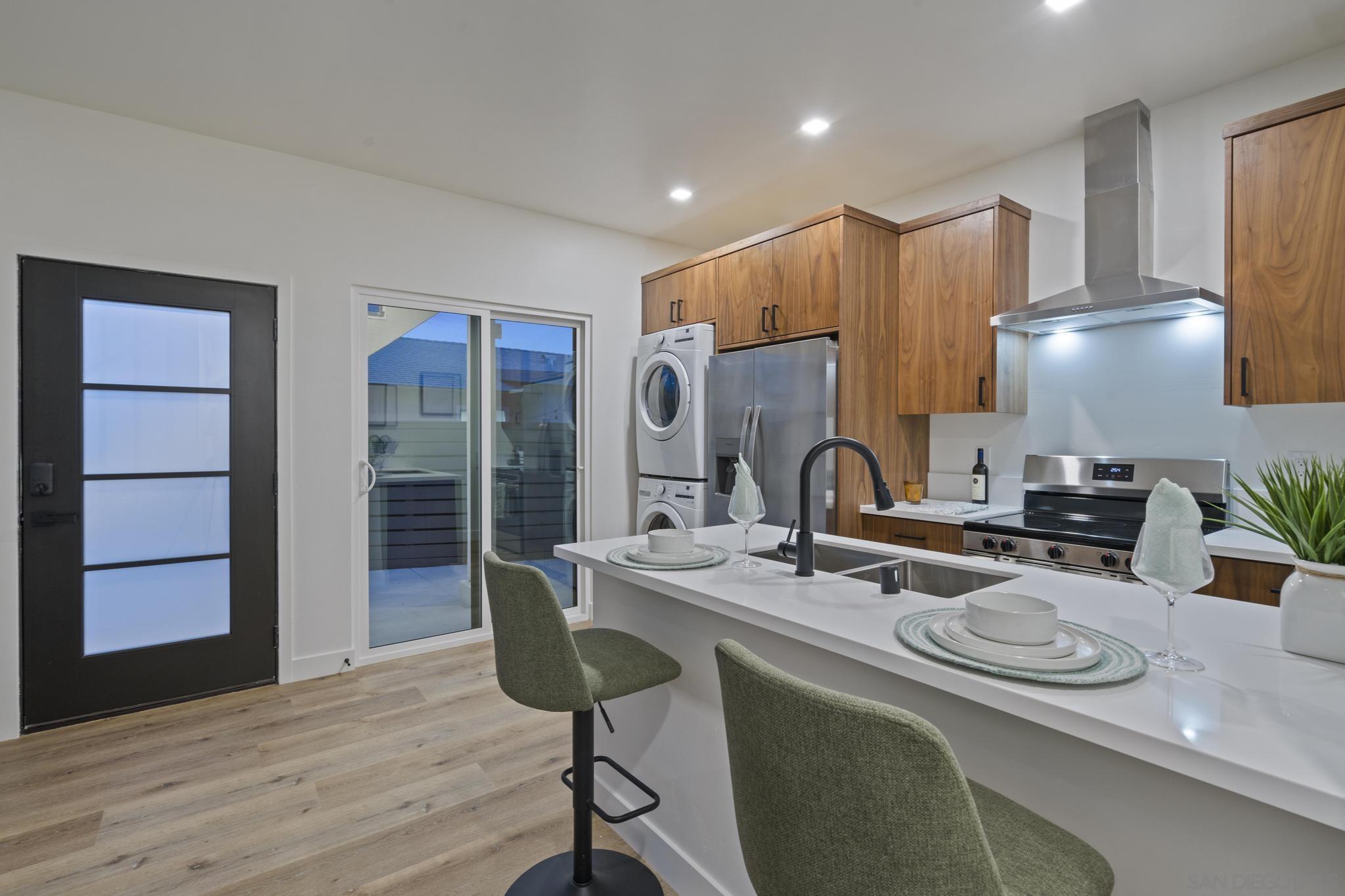 Detail Gallery Image 18 of 23 For 3582  Hatteras, San Diego,  CA 92117 - – Beds | – Baths