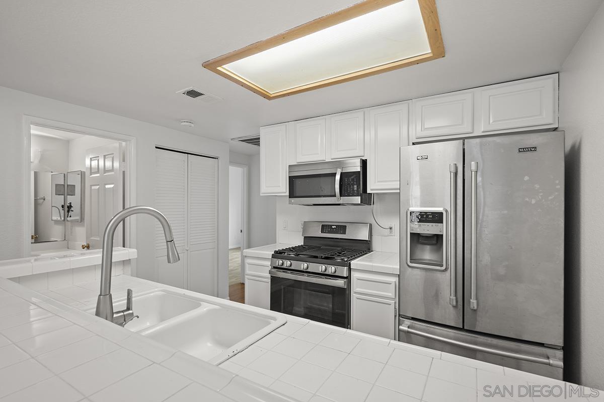 Detail Gallery Image 12 of 31 For 4357  Arizona St  #3,  San Diego,  CA 92104 - 2 Beds | 2 Baths