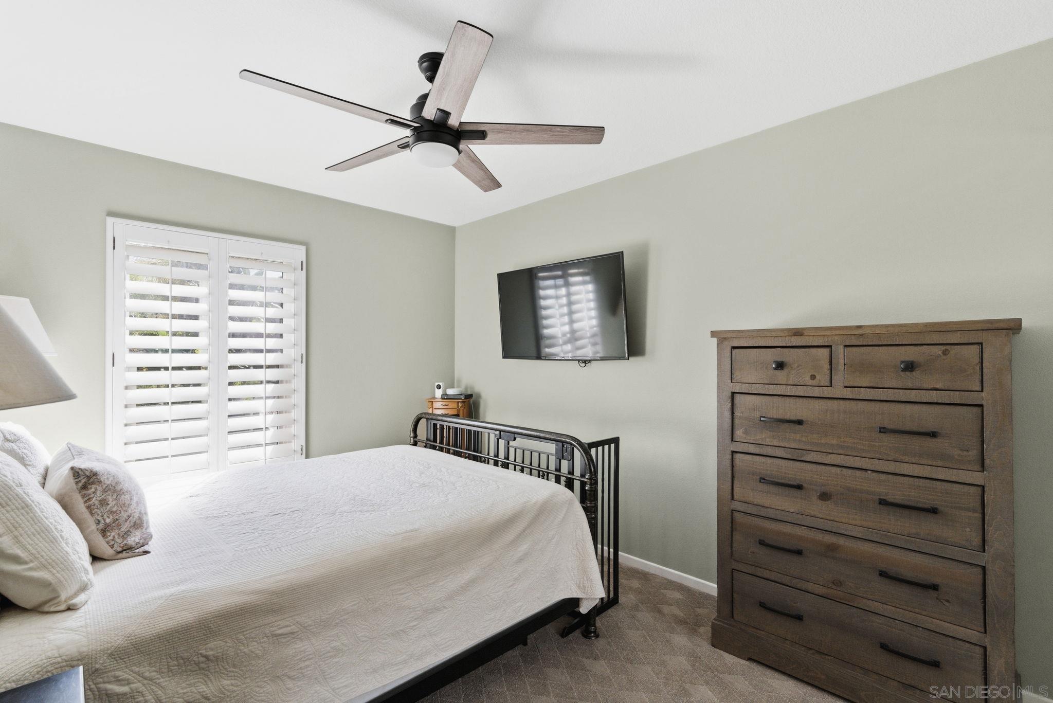 Detail Gallery Image 23 of 37 For 11815  Cypress Valley Dr, San Diego,  CA 92131 - 4 Beds | 3 Baths