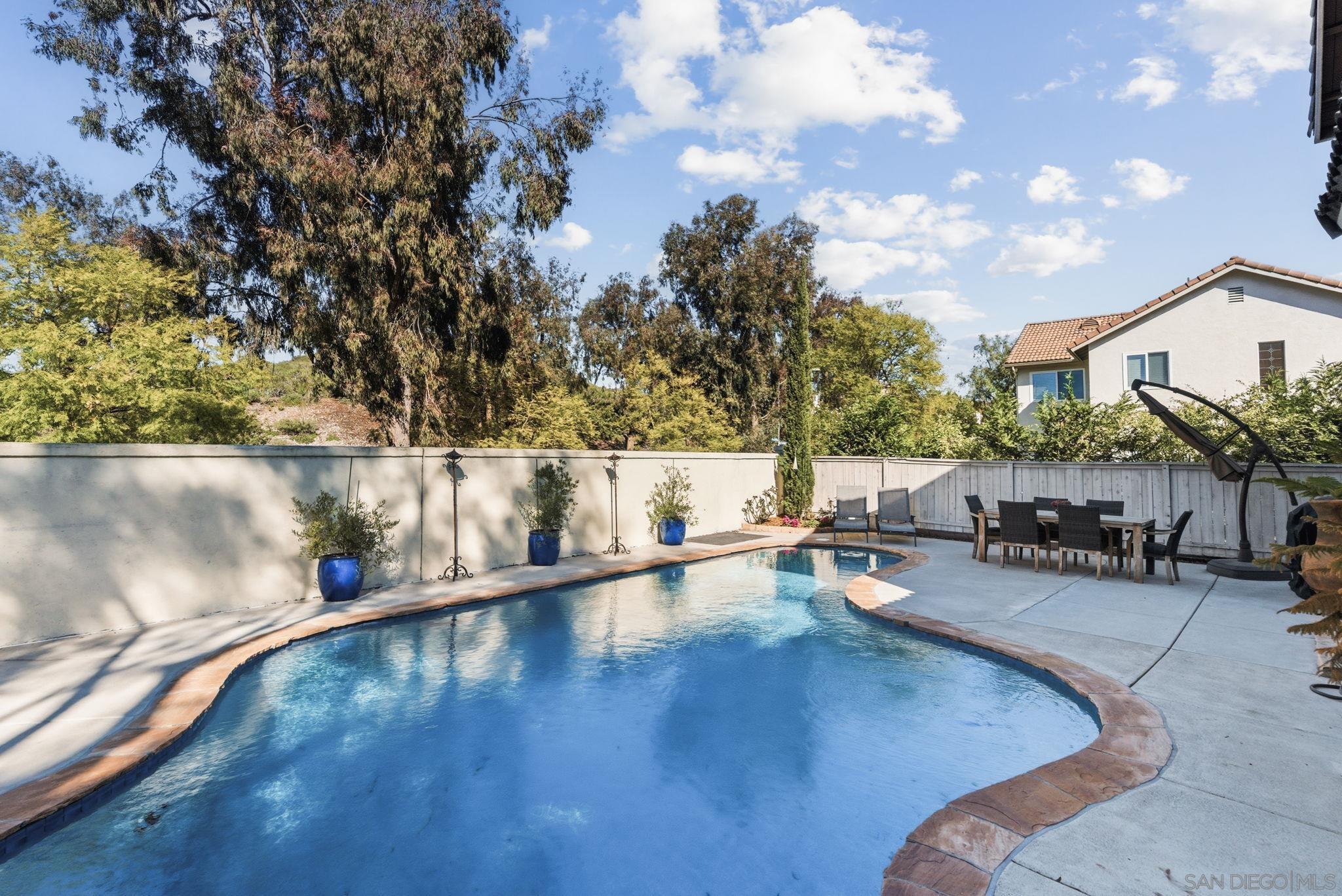 Detail Gallery Image 32 of 37 For 11815  Cypress Valley Dr, San Diego,  CA 92131 - 4 Beds | 3 Baths