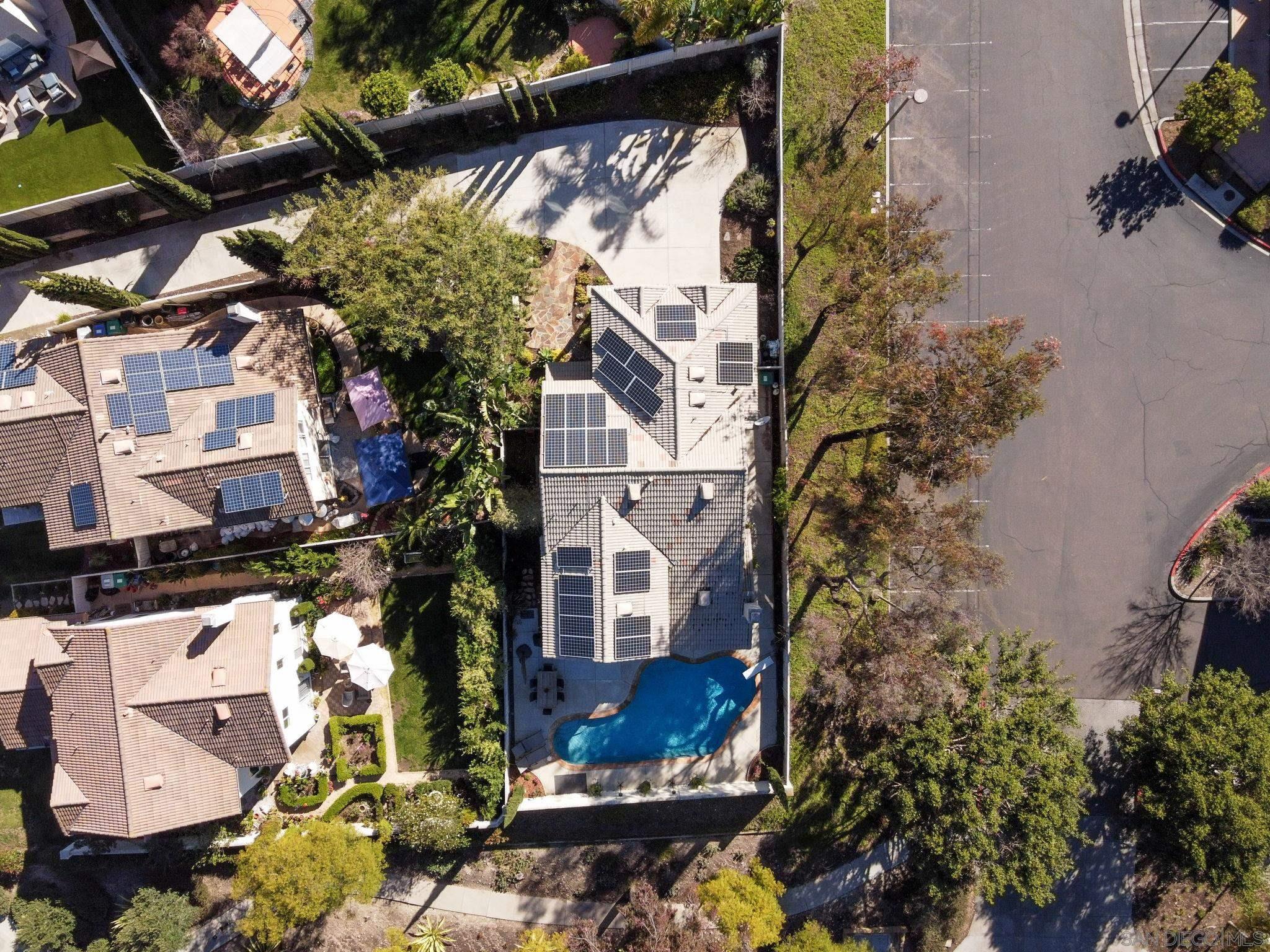 Detail Gallery Image 35 of 37 For 11815  Cypress Valley Dr, San Diego,  CA 92131 - 4 Beds | 3 Baths