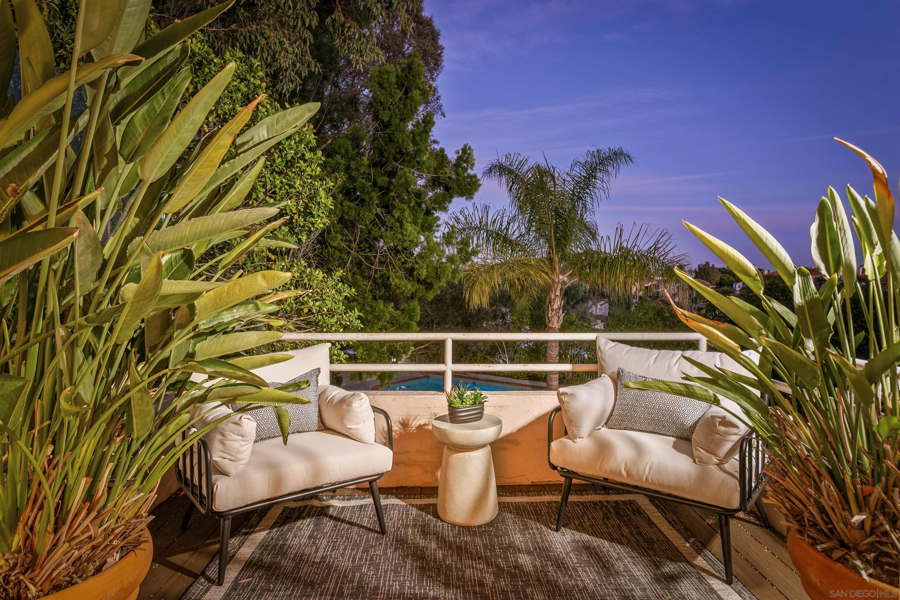 Detail Gallery Image 12 of 58 For 11495  Larmier Cir, San Diego,  CA 92131 - 4 Beds | 3 Baths