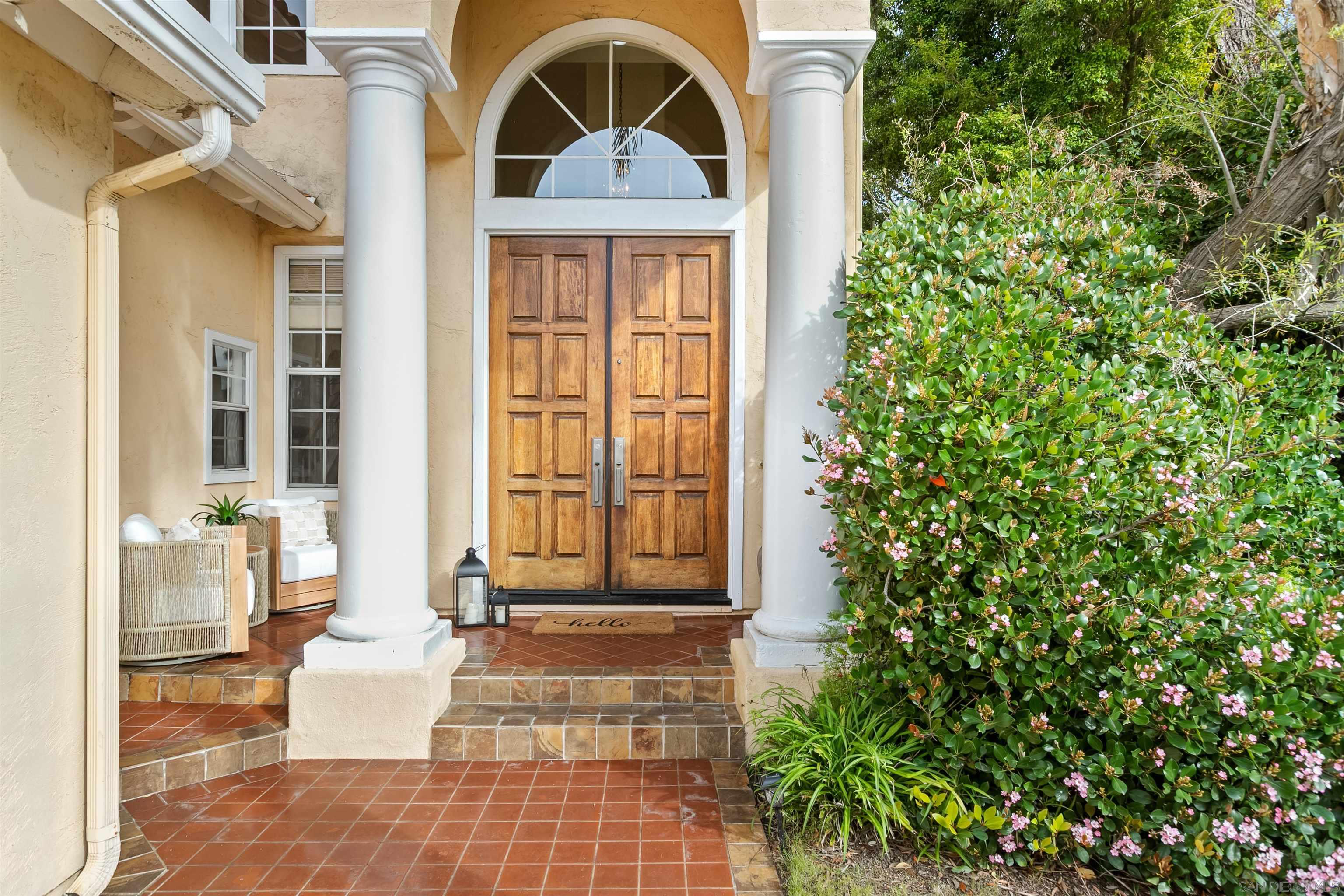 Detail Gallery Image 16 of 58 For 11495  Larmier Cir, San Diego,  CA 92131 - 4 Beds | 3 Baths