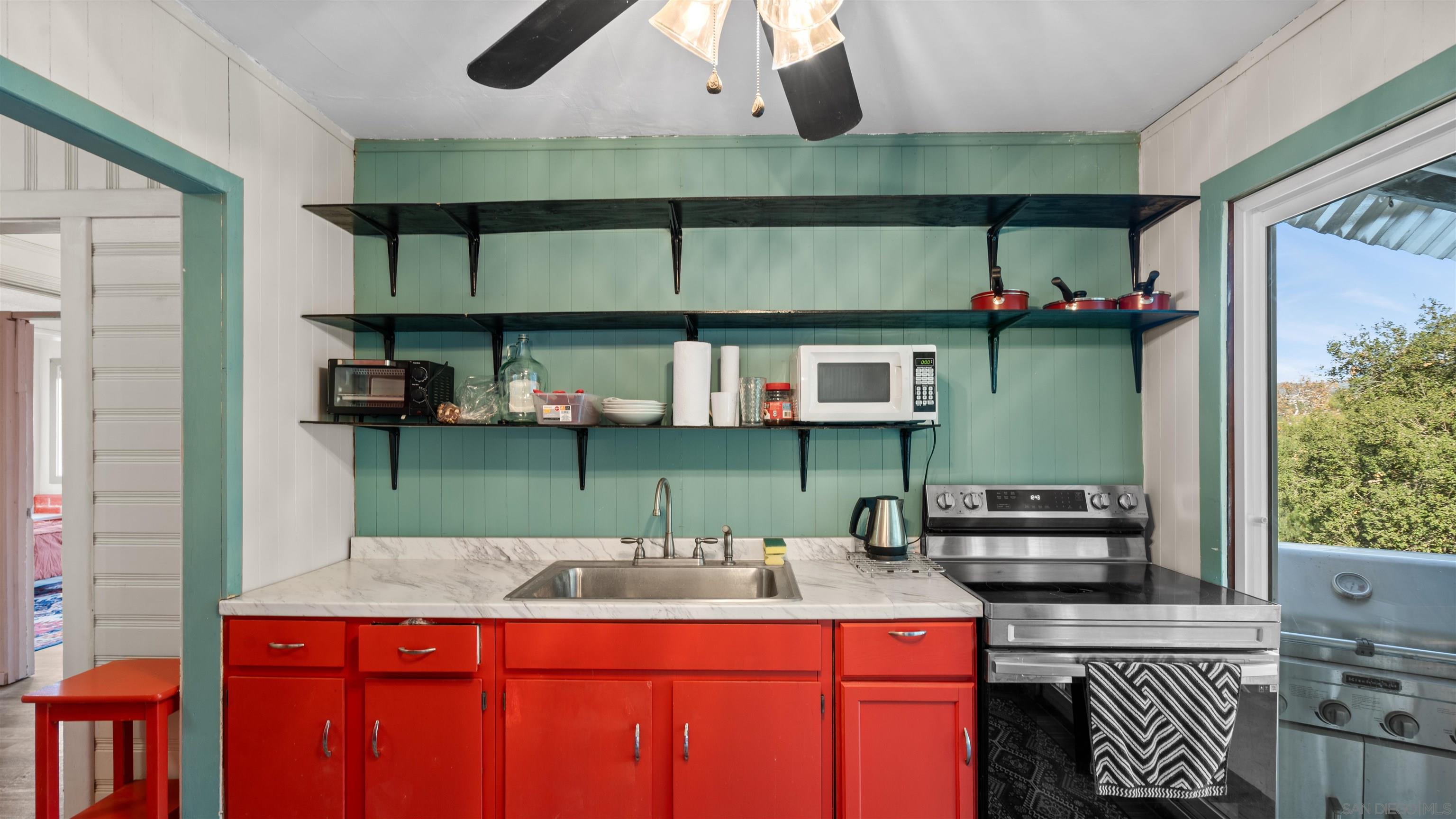 Detail Gallery Image 16 of 31 For 1819  Lilac Lane, Alpine,  CA 91901 - 3 Beds | 2 Baths