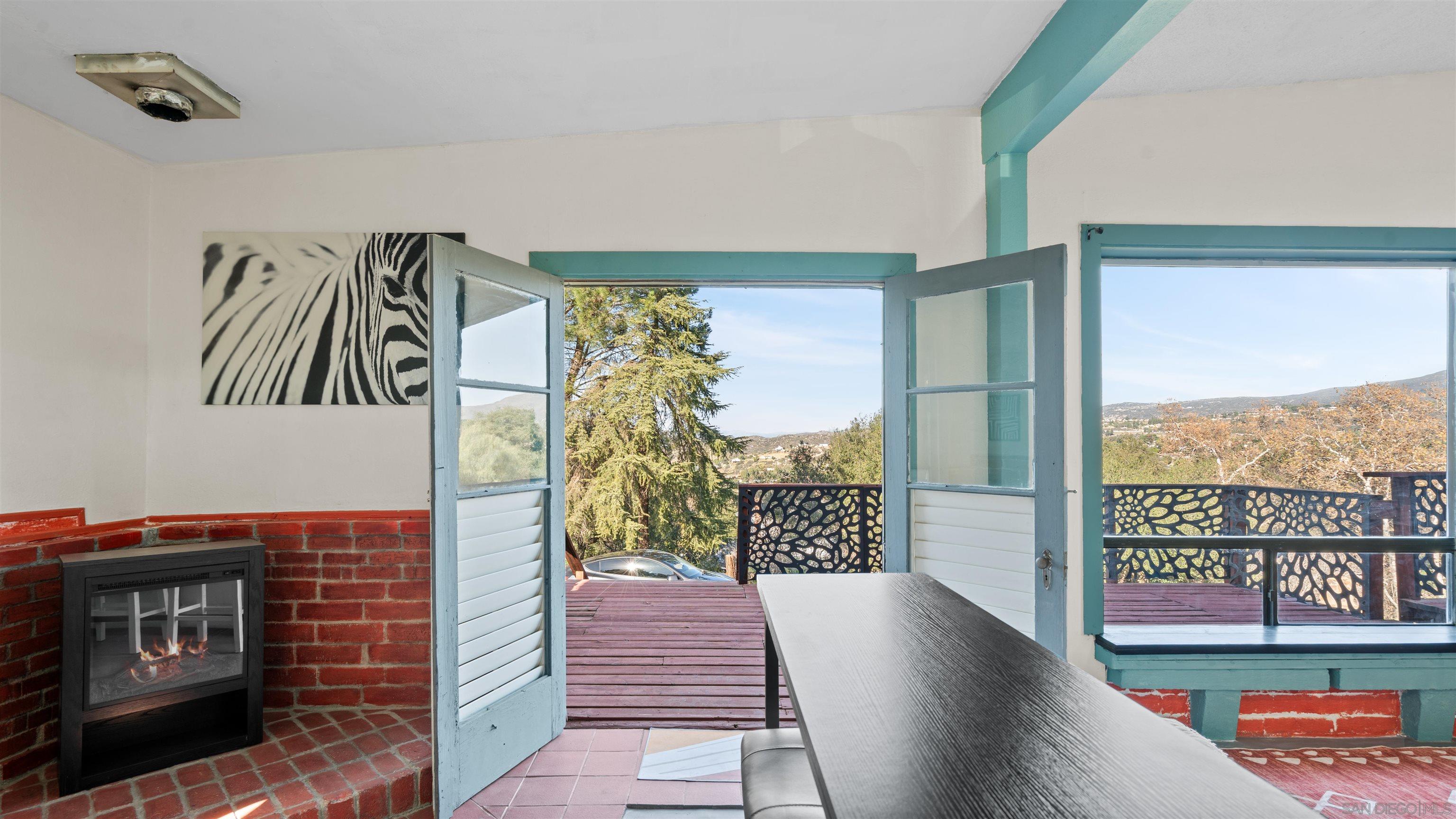 Detail Gallery Image 6 of 31 For 1819  Lilac Lane, Alpine,  CA 91901 - 3 Beds | 2 Baths