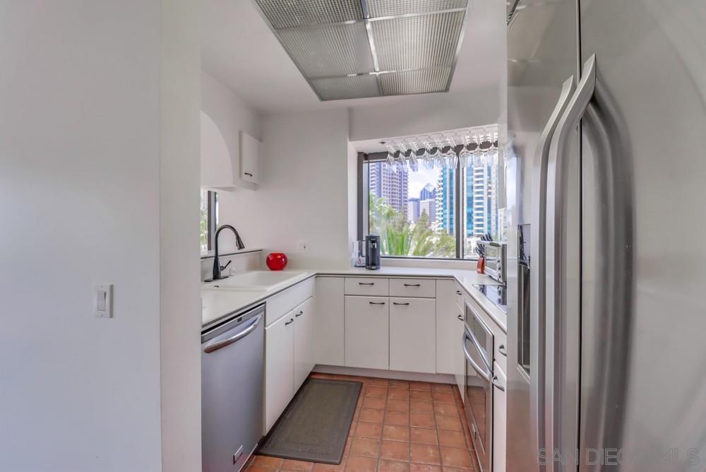 Detail Gallery Image 13 of 46 For 100  Harbor Drive  504, San Diego,  CA 92101 - 2 Beds | 2 Baths