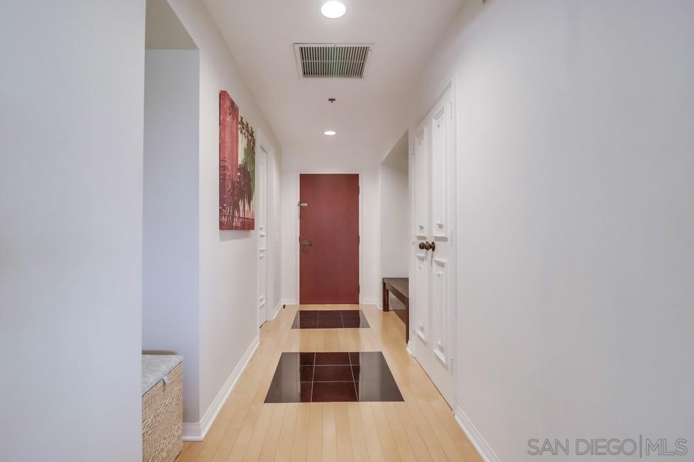 Detail Gallery Image 6 of 46 For 100  Harbor Drive  504, San Diego,  CA 92101 - 2 Beds | 2 Baths