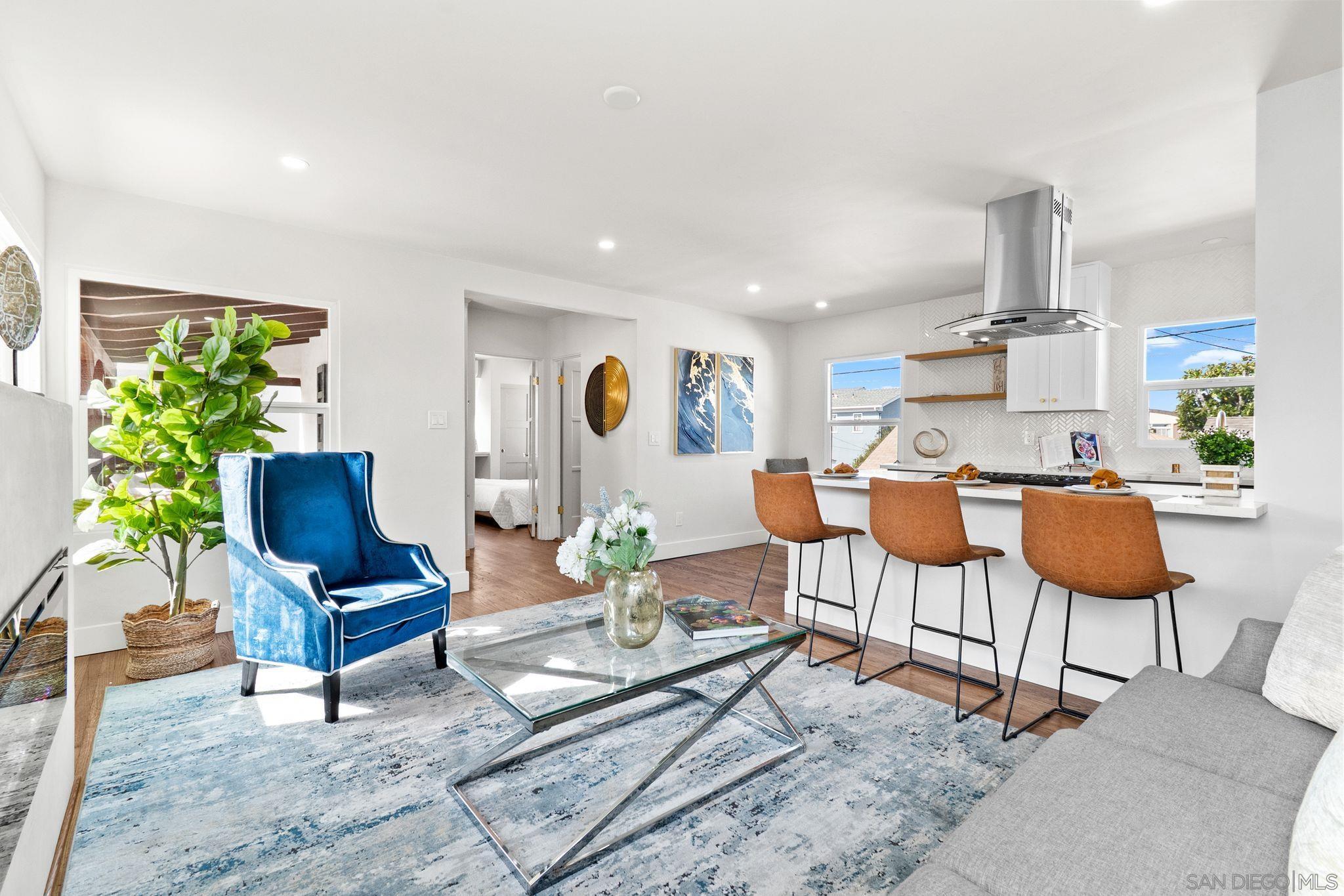 Front Image Thumbnail for SD260004950