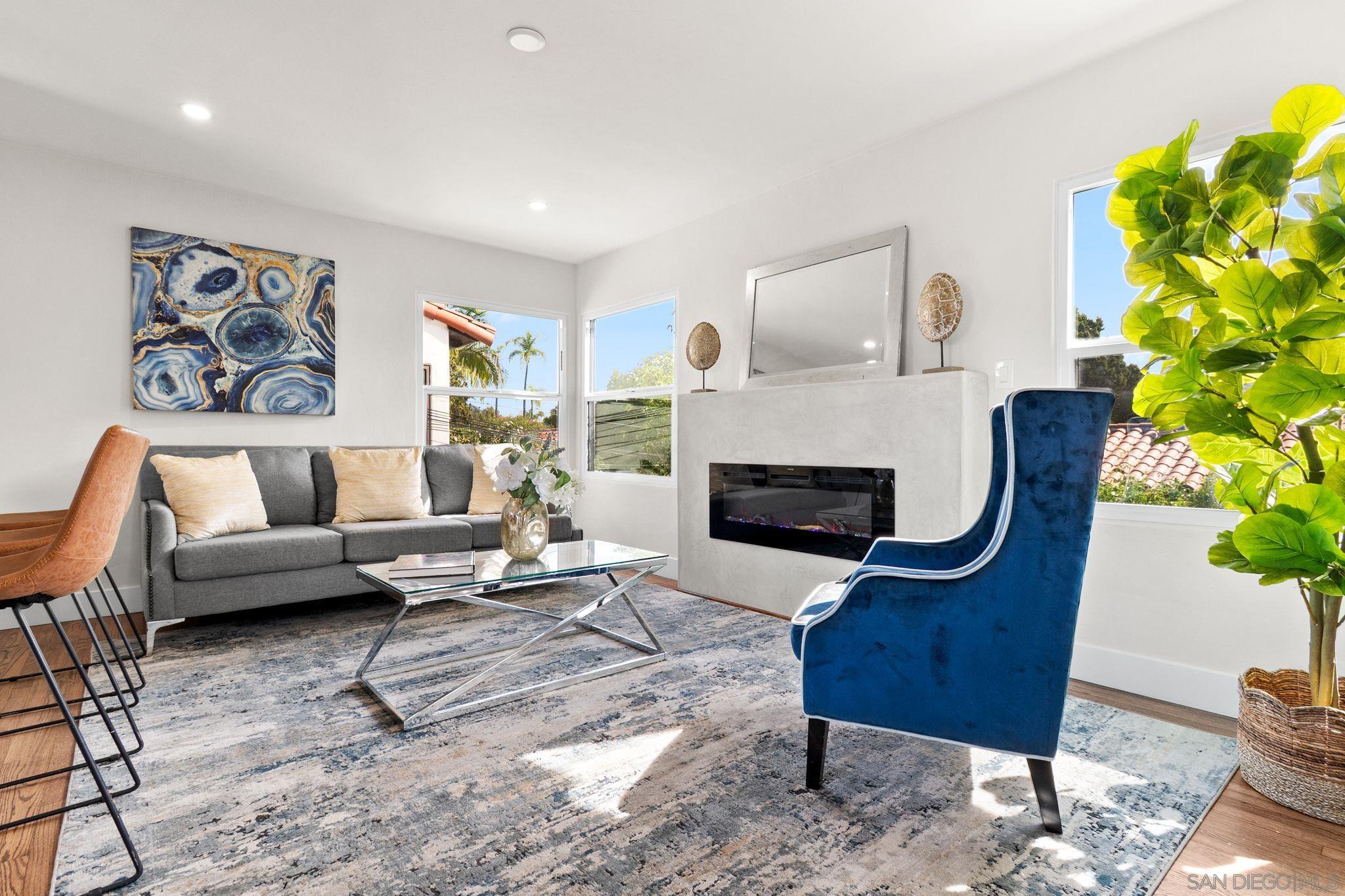 Detail Gallery Image 3 of 27 For 430  G Avenue, Coronado,  CA 92118 - 1 Beds | 1 Baths