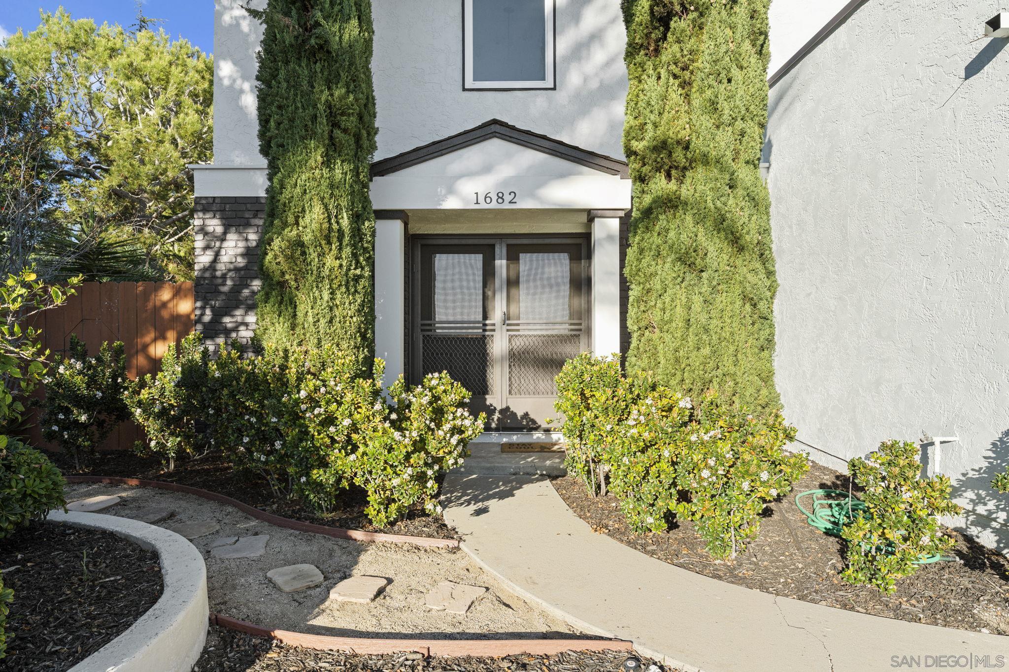 Detail Gallery Image 2 of 50 For 1682  Saddlehorn Dr, San Marcos,  CA 92069 - 3 Beds | 2/1 Baths