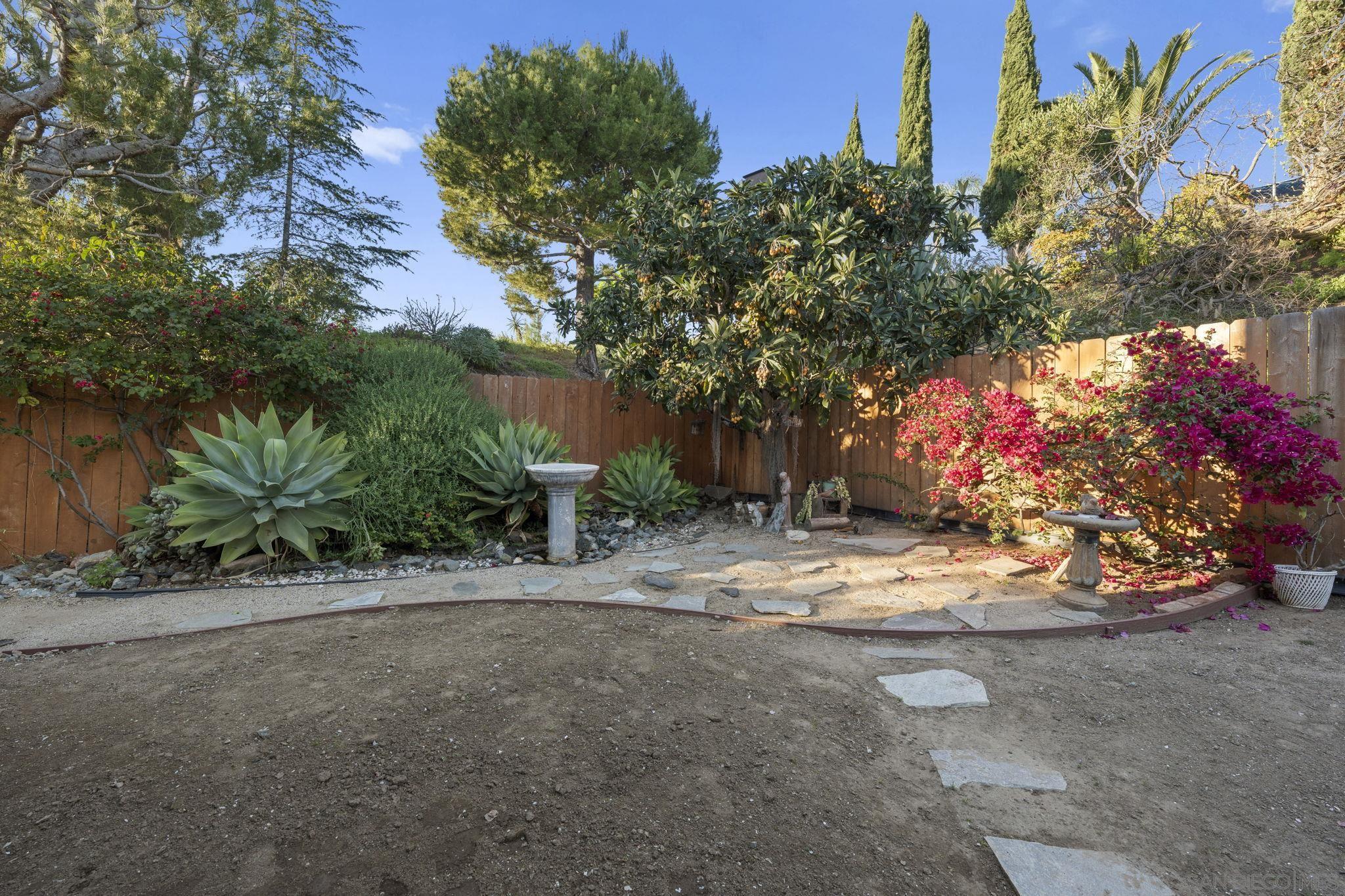 Detail Gallery Image 34 of 50 For 1682  Saddlehorn Dr, San Marcos,  CA 92069 - 3 Beds | 2/1 Baths