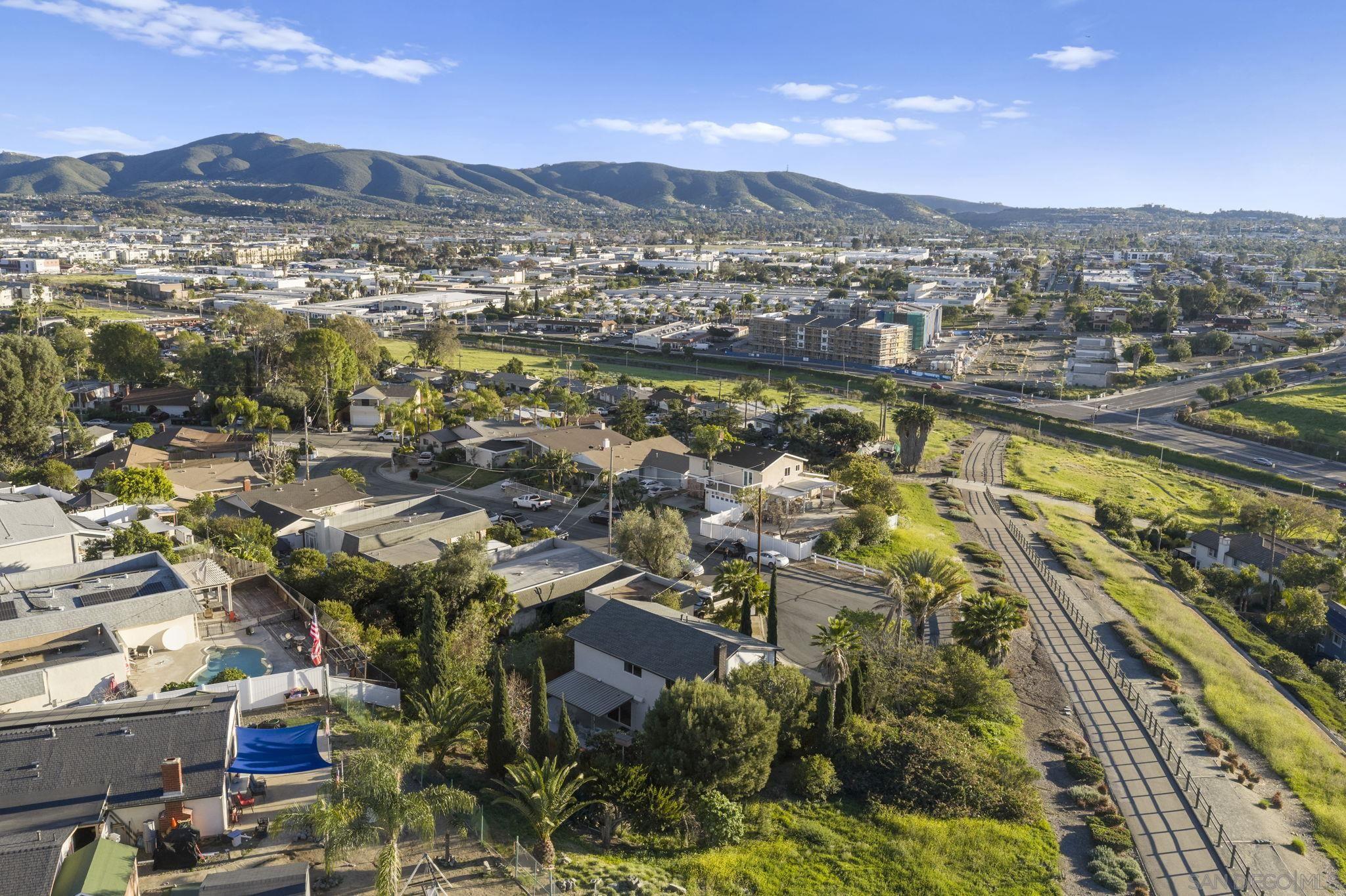 Detail Gallery Image 39 of 50 For 1682  Saddlehorn Dr, San Marcos,  CA 92069 - 3 Beds | 2/1 Baths