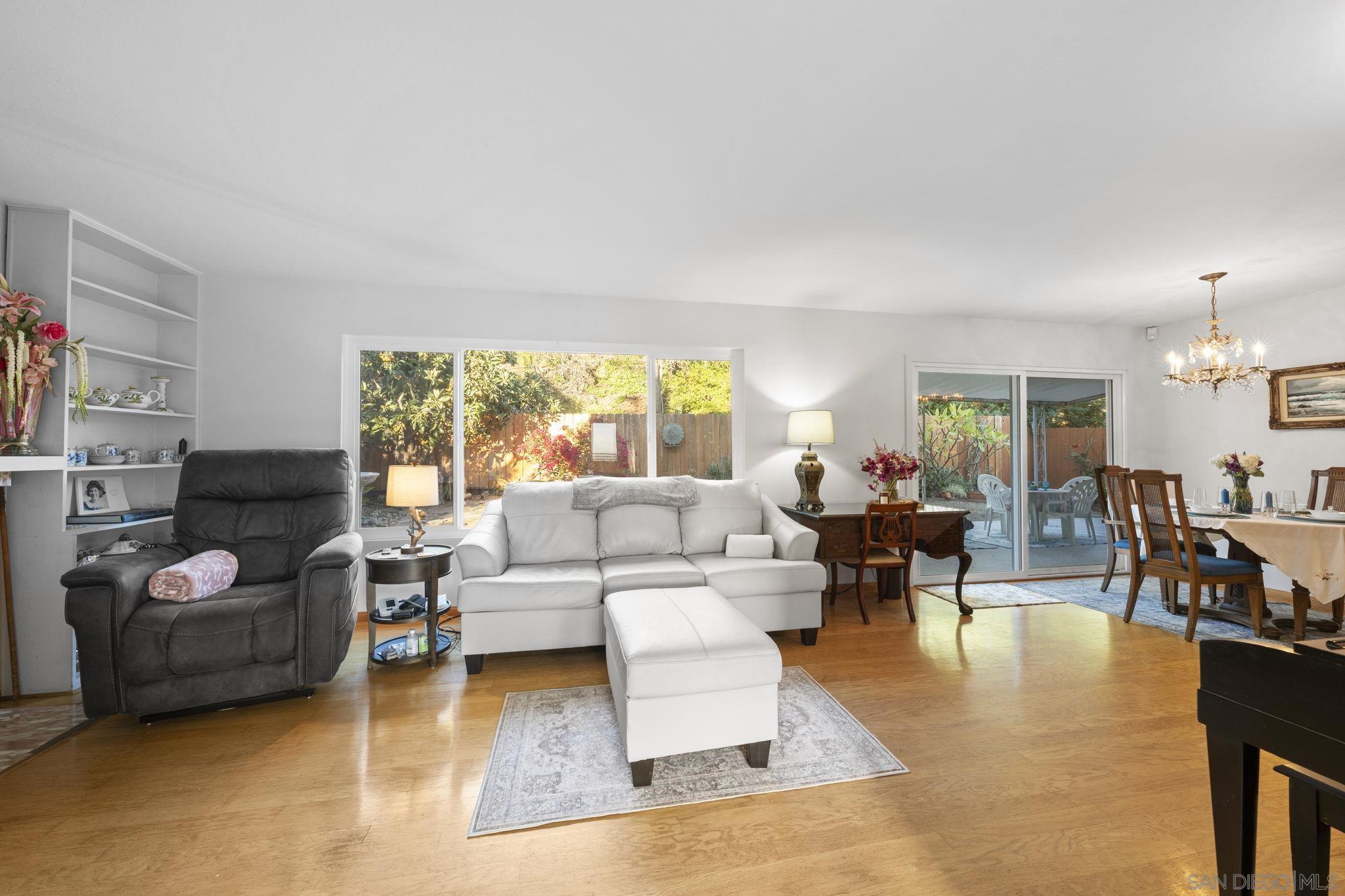 Detail Gallery Image 7 of 50 For 1682  Saddlehorn Dr, San Marcos,  CA 92069 - 3 Beds | 2/1 Baths