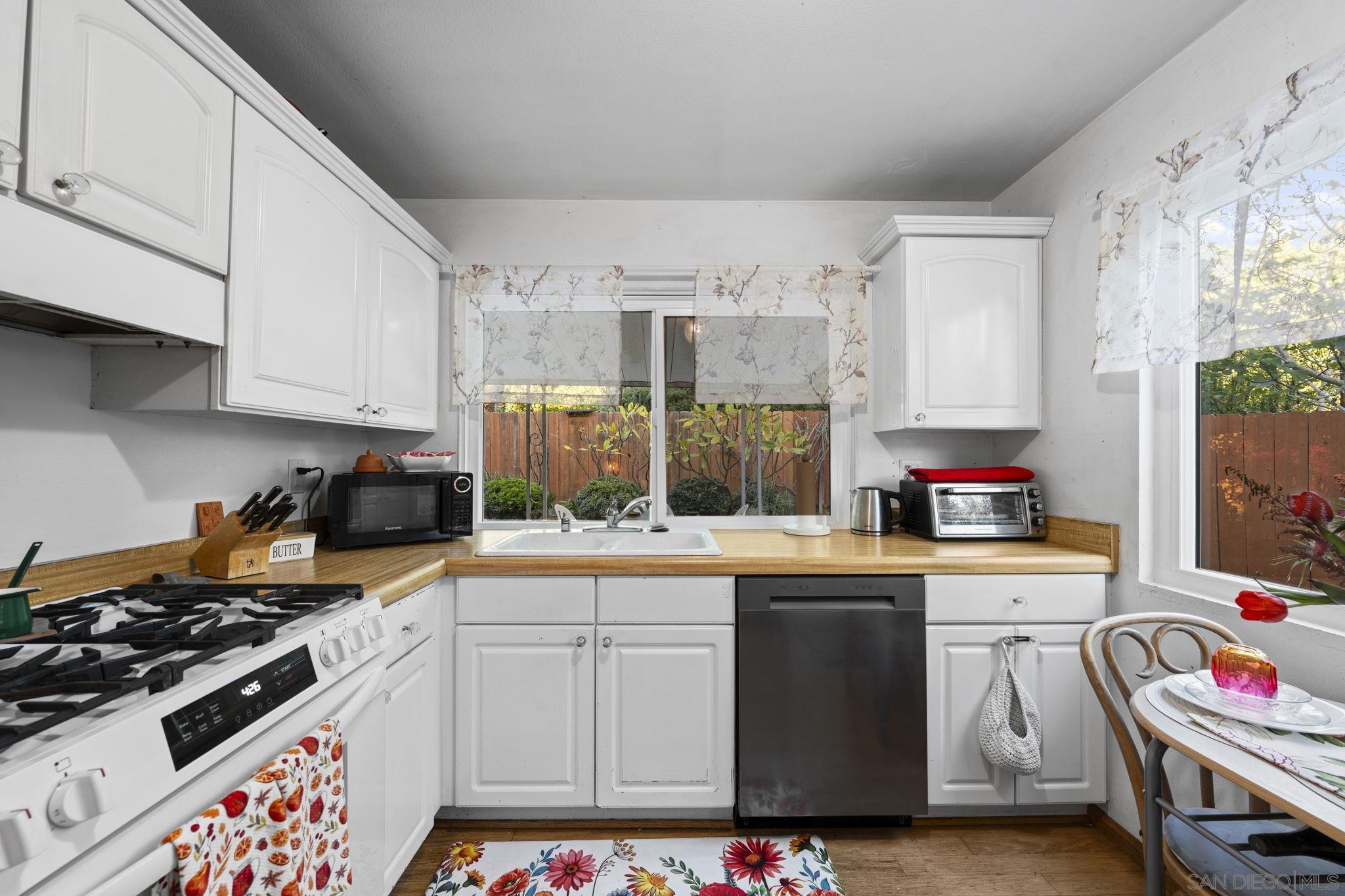 Detail Gallery Image 10 of 50 For 1682  Saddlehorn Dr, San Marcos,  CA 92069 - 3 Beds | 2/1 Baths