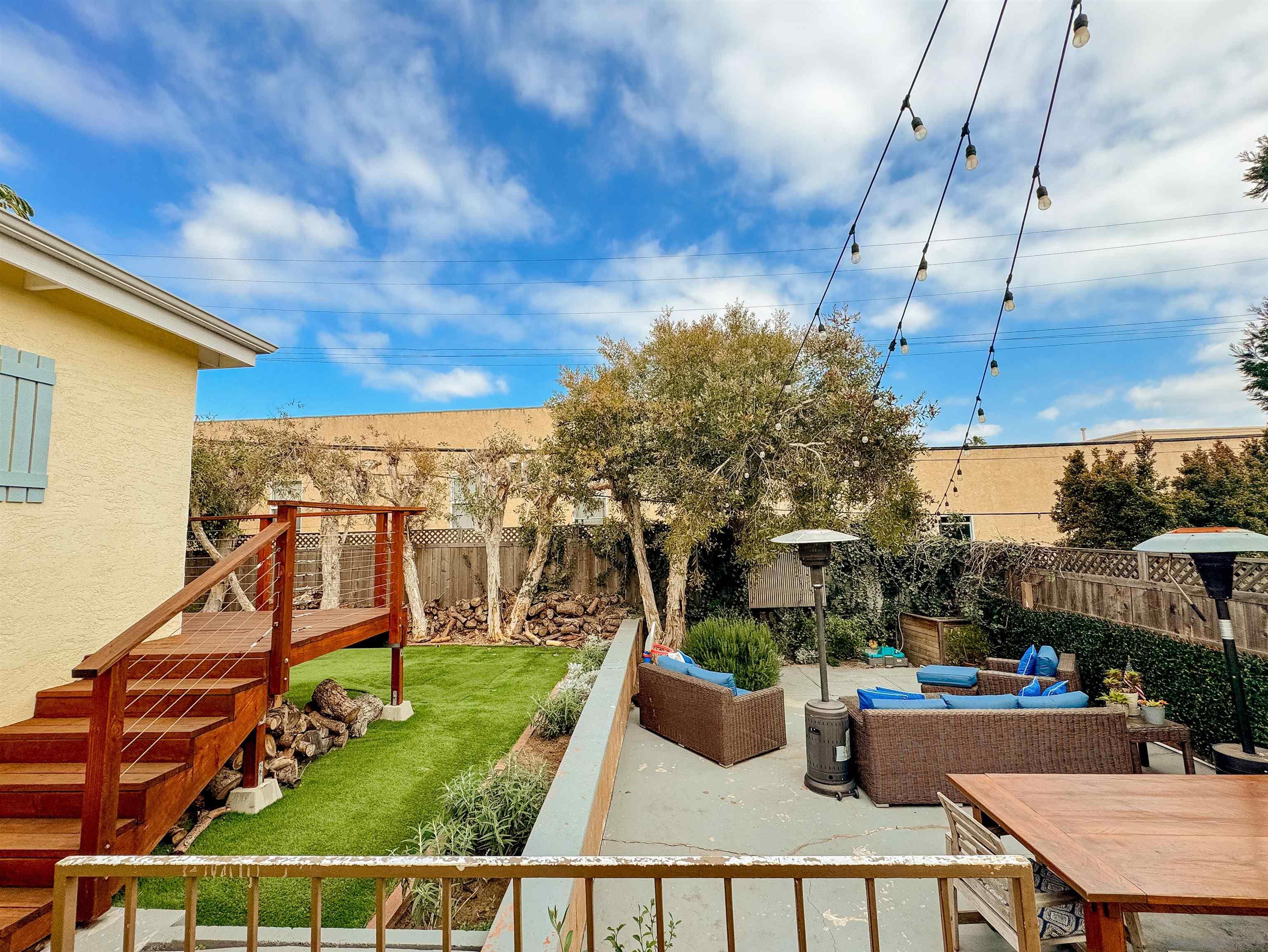 Detail Gallery Image 12 of 48 For 3044  Meadow Grove Dr, San Diego,  CA 92110 - 4 Beds | 3 Baths