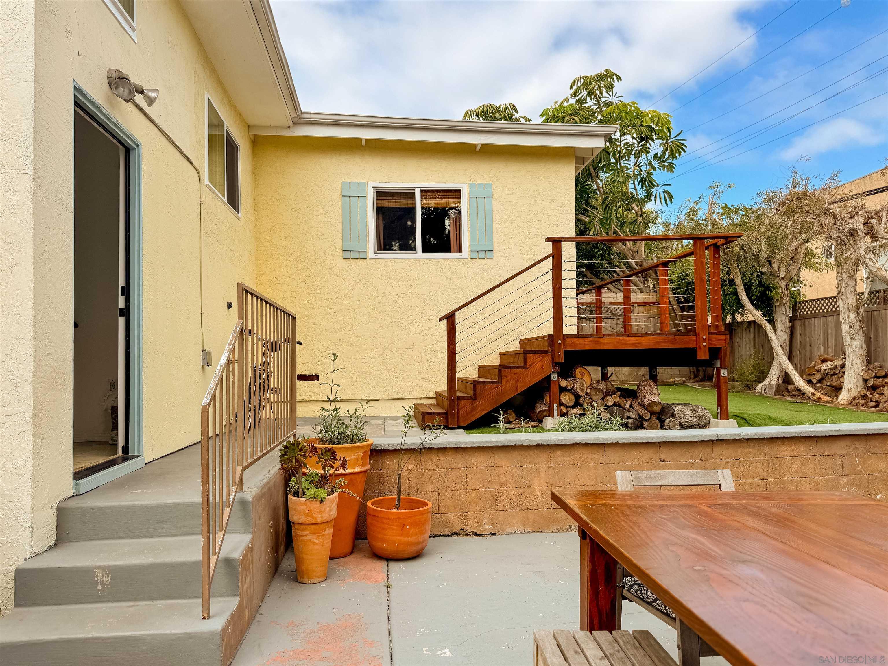 Detail Gallery Image 15 of 50 For 3044  Meadow Grove Dr, San Diego,  CA 92110 - 4 Beds | 3 Baths