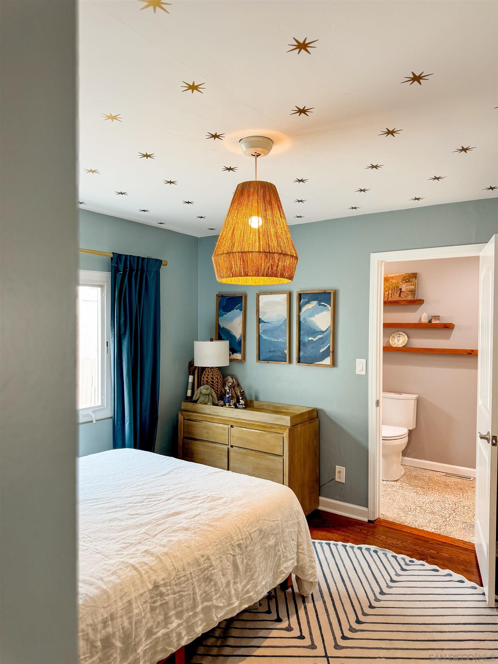 Detail Gallery Image 35 of 50 For 3044  Meadow Grove Dr, San Diego,  CA 92110 - 4 Beds | 3 Baths