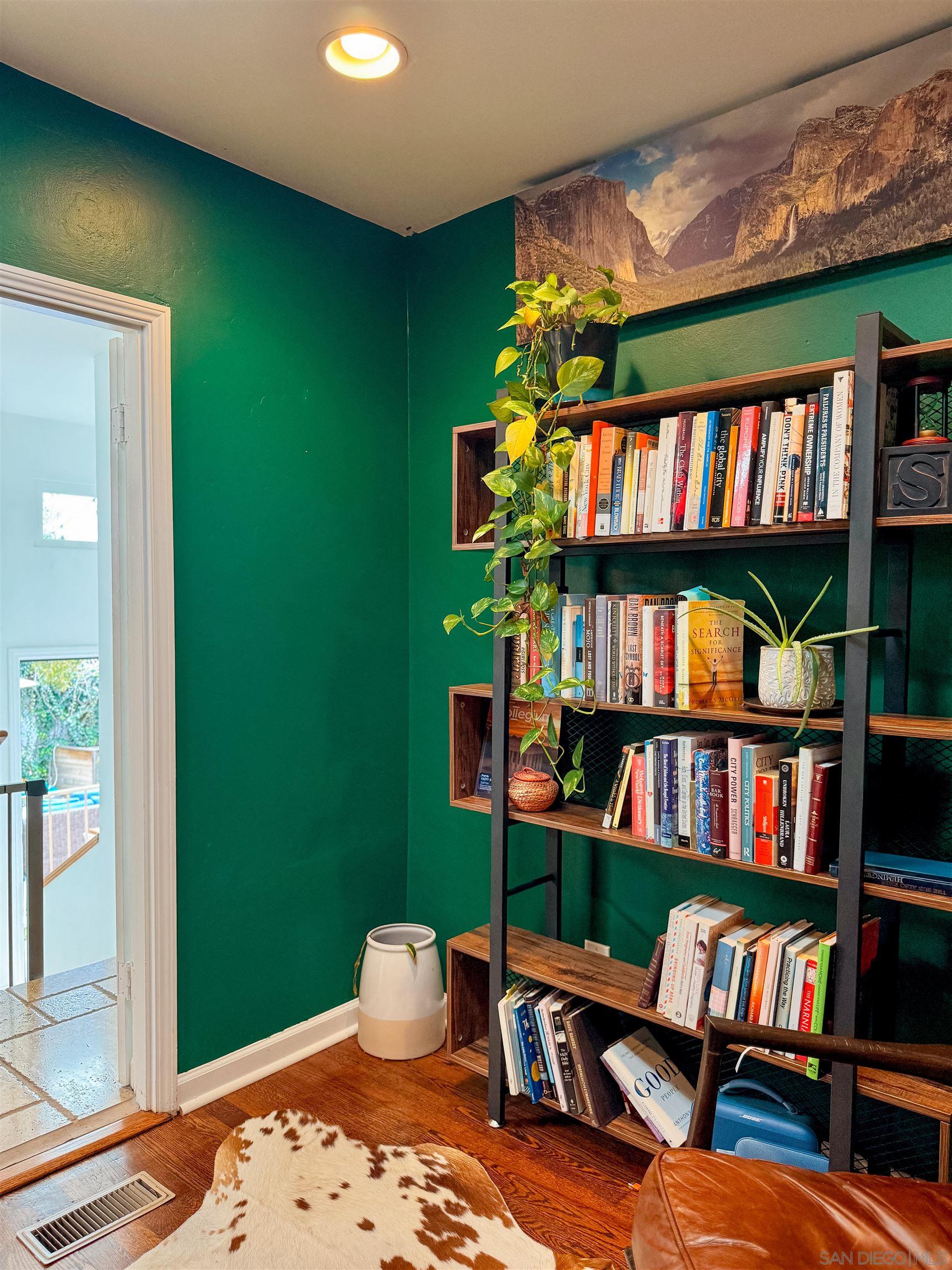 Detail Gallery Image 47 of 50 For 3044  Meadow Grove Dr, San Diego,  CA 92110 - 4 Beds | 3 Baths