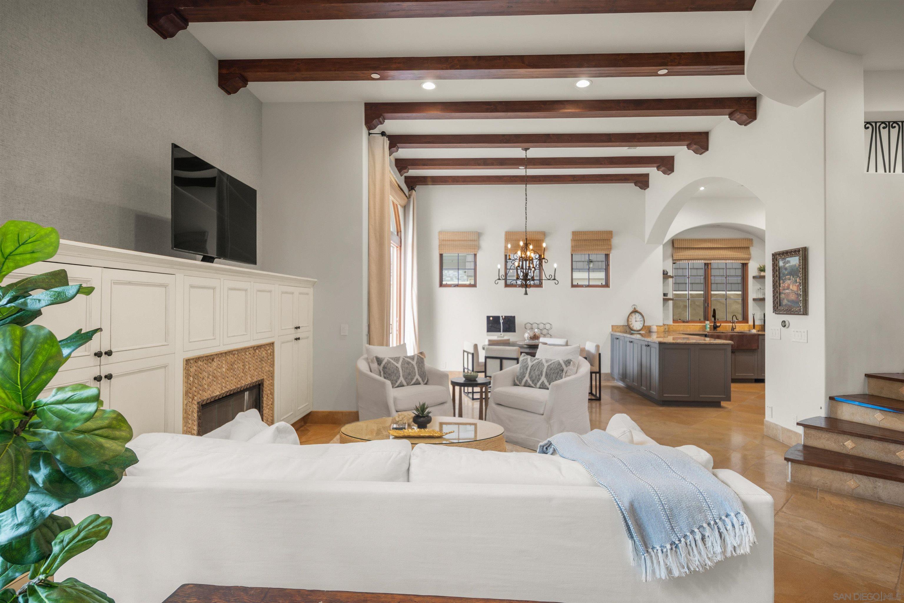 Front Image Thumbnail for SD260004956