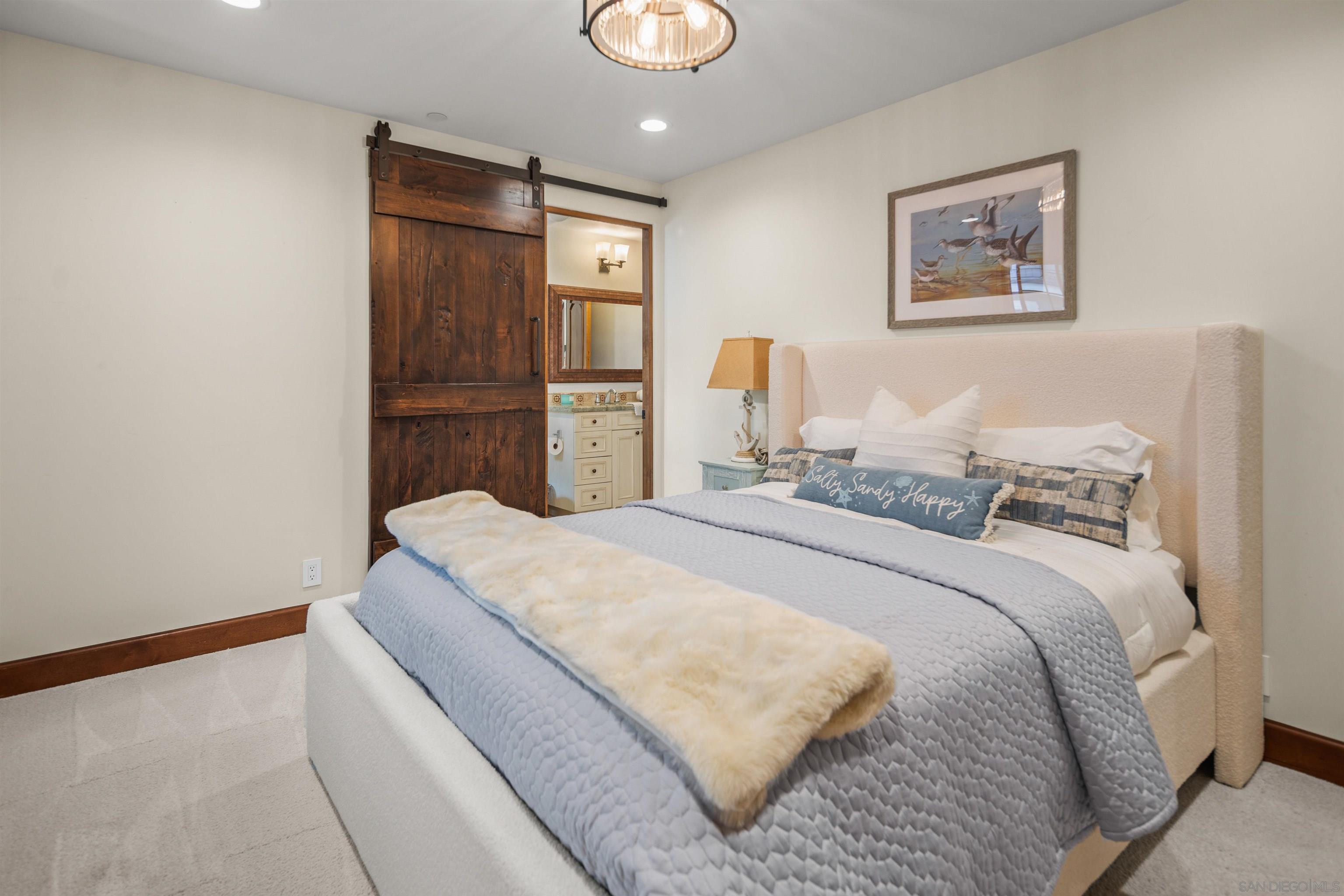 Detail Gallery Image 19 of 40 For 937  F Ave, Coronado,  CA 92118 - 3 Beds | 3/1 Baths