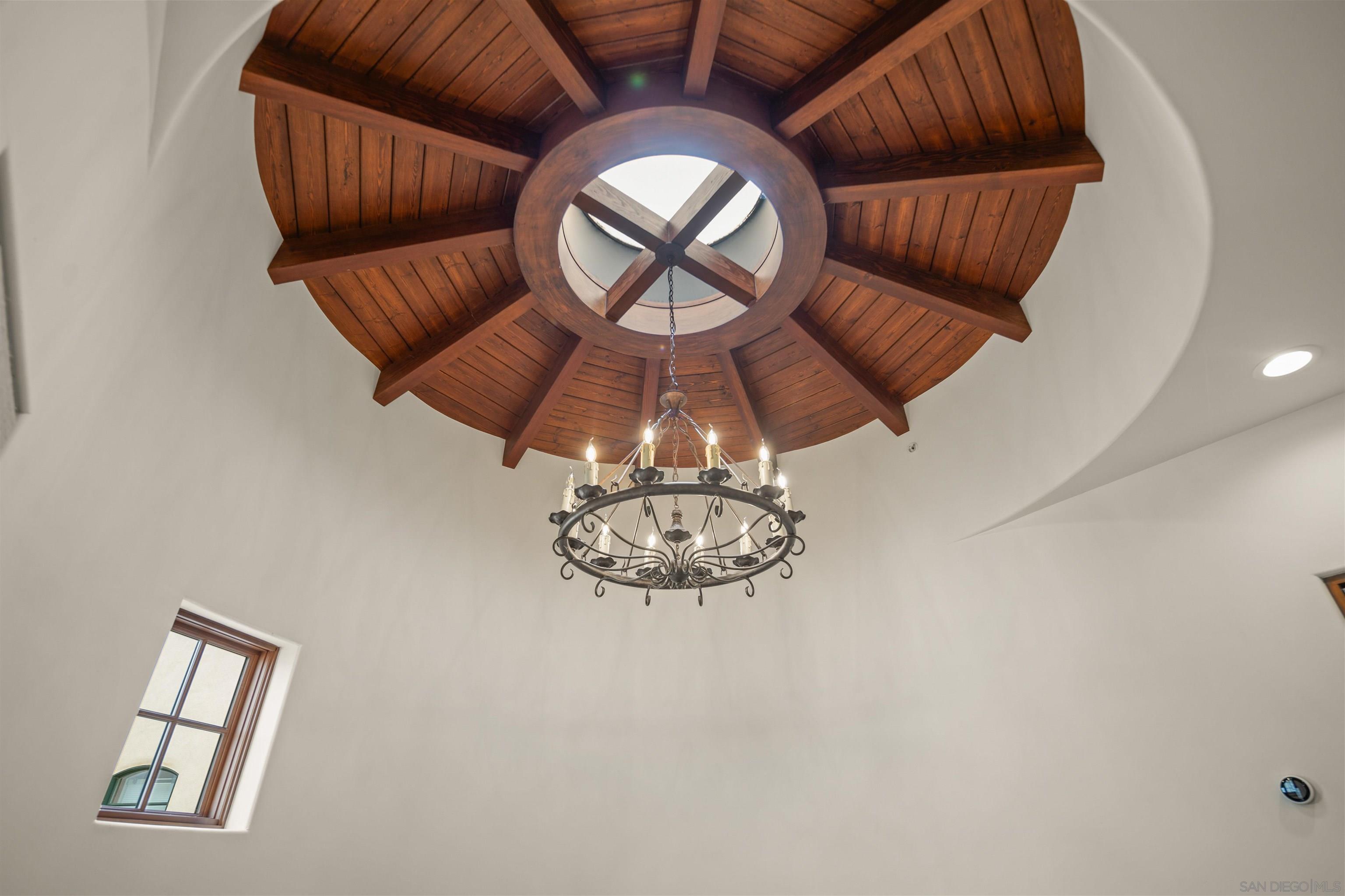 Detail Gallery Image 23 of 40 For 937  F Ave, Coronado,  CA 92118 - 3 Beds | 3/1 Baths