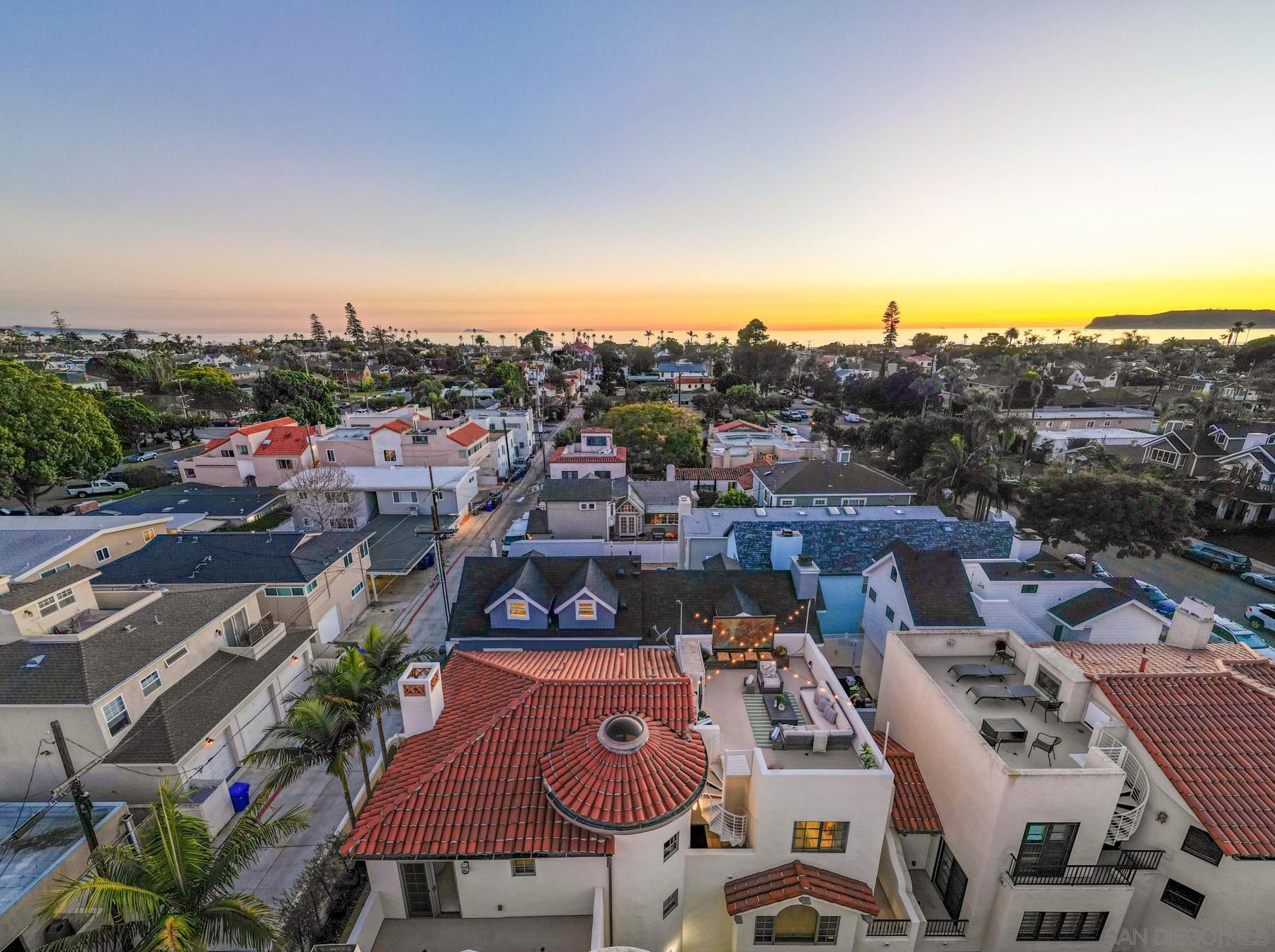 Detail Gallery Image 39 of 40 For 937  F Ave, Coronado,  CA 92118 - 3 Beds | 3/1 Baths