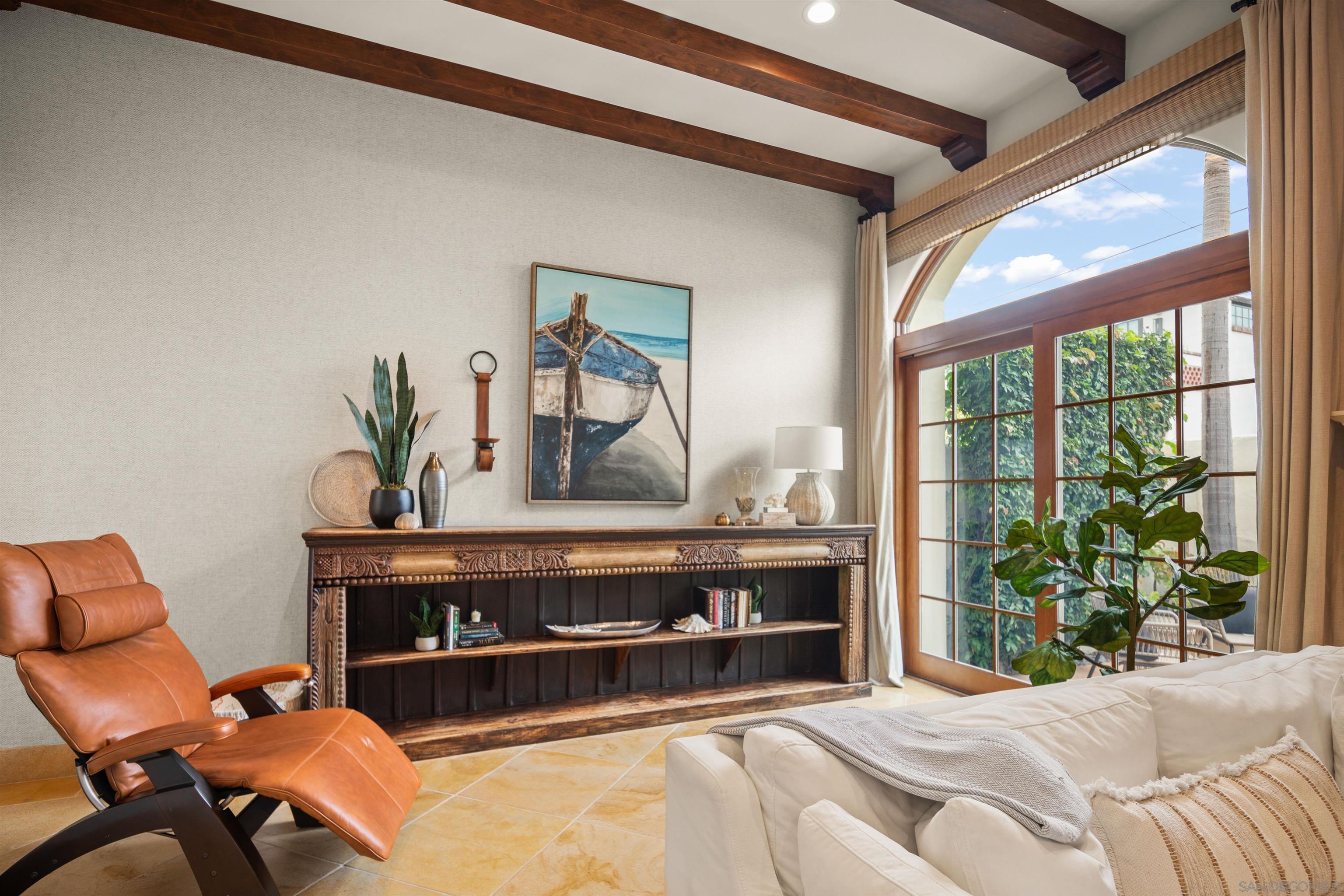 Detail Gallery Image 10 of 40 For 937  F Ave, Coronado,  CA 92118 - 3 Beds | 3/1 Baths