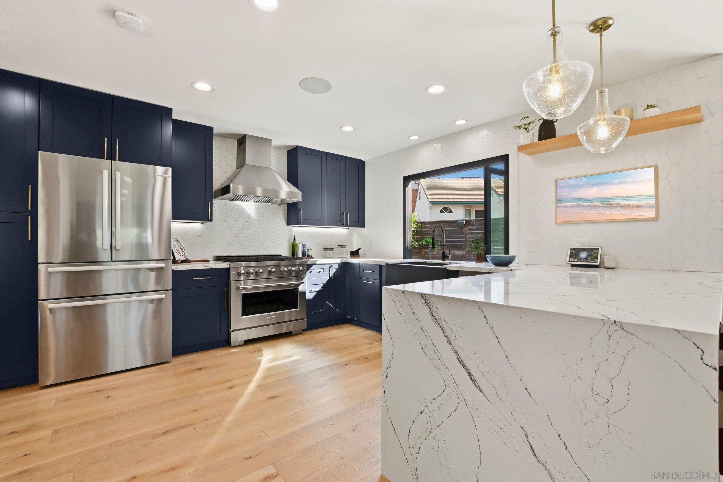 Detail Gallery Image 12 of 75 For 965  Home Ave, Carlsbad,  CA 92008 - 3 Beds | 3 Baths