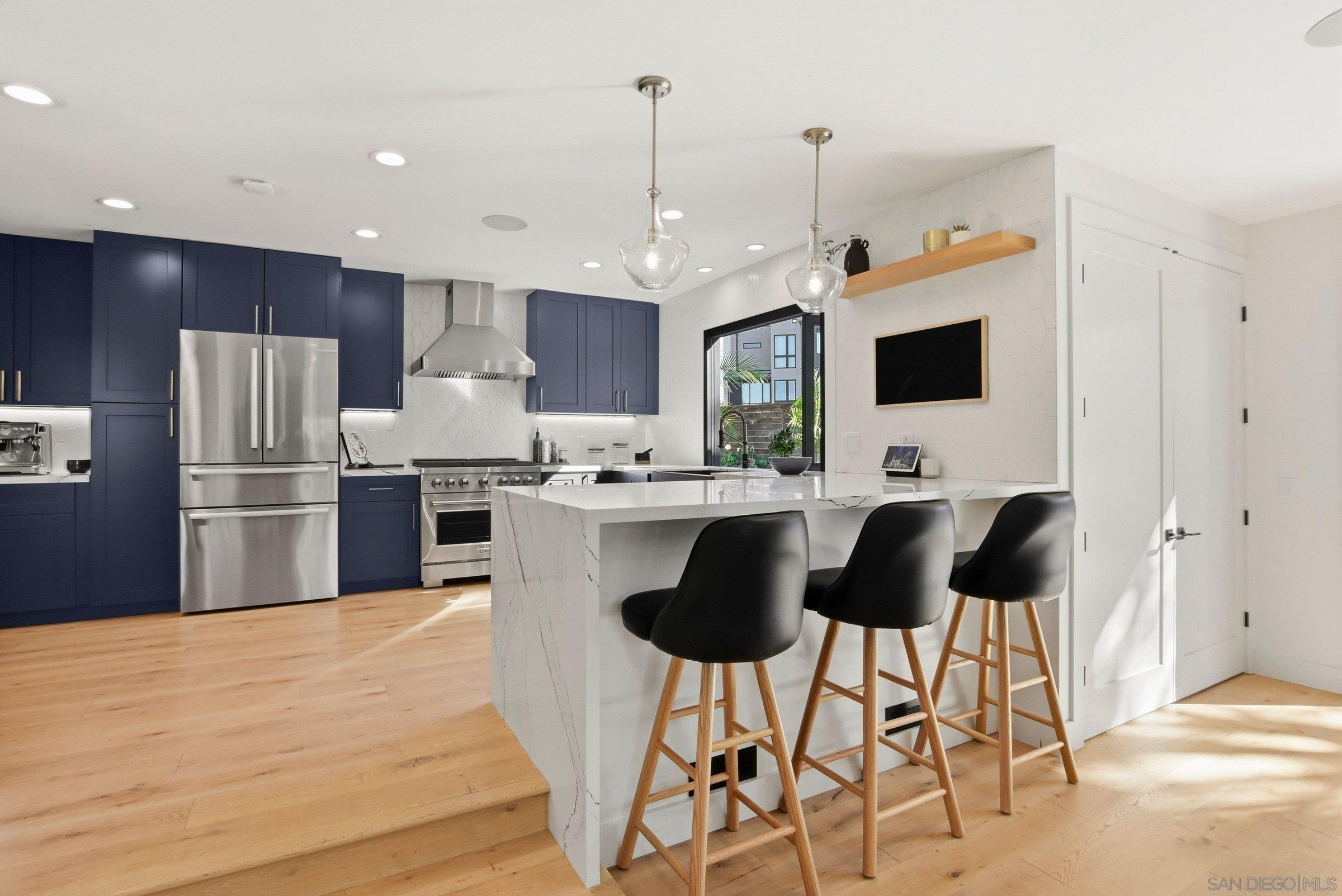 Detail Gallery Image 18 of 75 For 965  Home Ave, Carlsbad,  CA 92008 - 3 Beds | 3 Baths