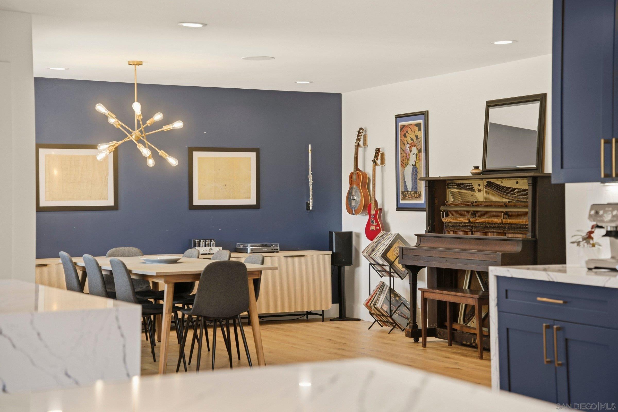 Detail Gallery Image 29 of 75 For 965  Home Ave, Carlsbad,  CA 92008 - 3 Beds | 3 Baths