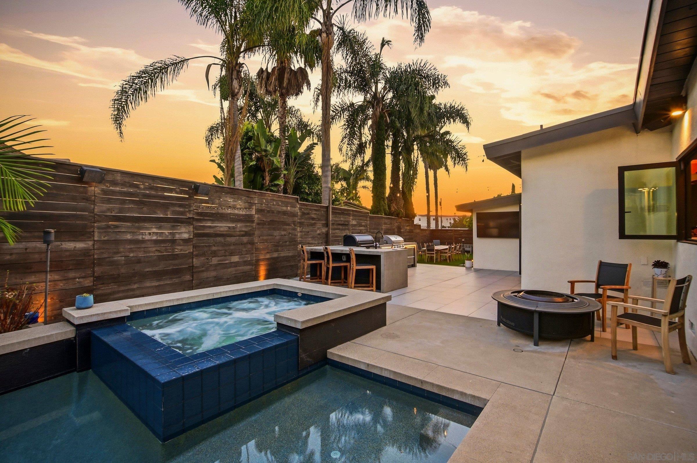 Detail Gallery Image 36 of 75 For 965  Home Ave, Carlsbad,  CA 92008 - 3 Beds | 3 Baths