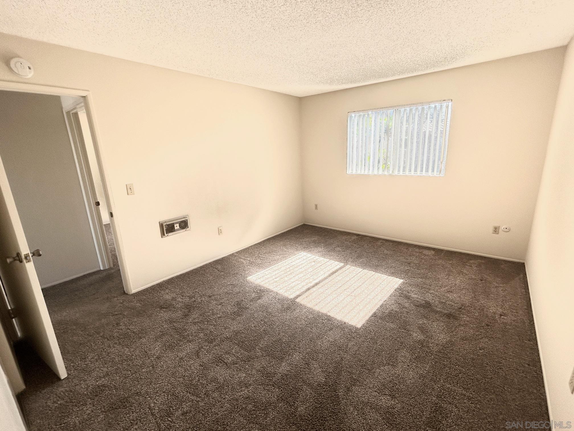 Detail Gallery Image 16 of 26 For 998 S Mollison, El Cajon,  CA 92020 - 2 Beds | 1 Baths