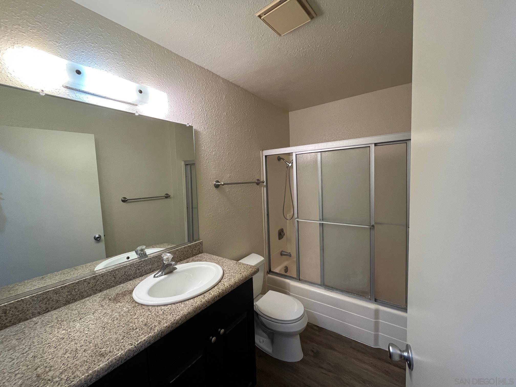 Detail Gallery Image 17 of 26 For 998 S Mollison, El Cajon,  CA 92020 - 2 Beds | 1 Baths