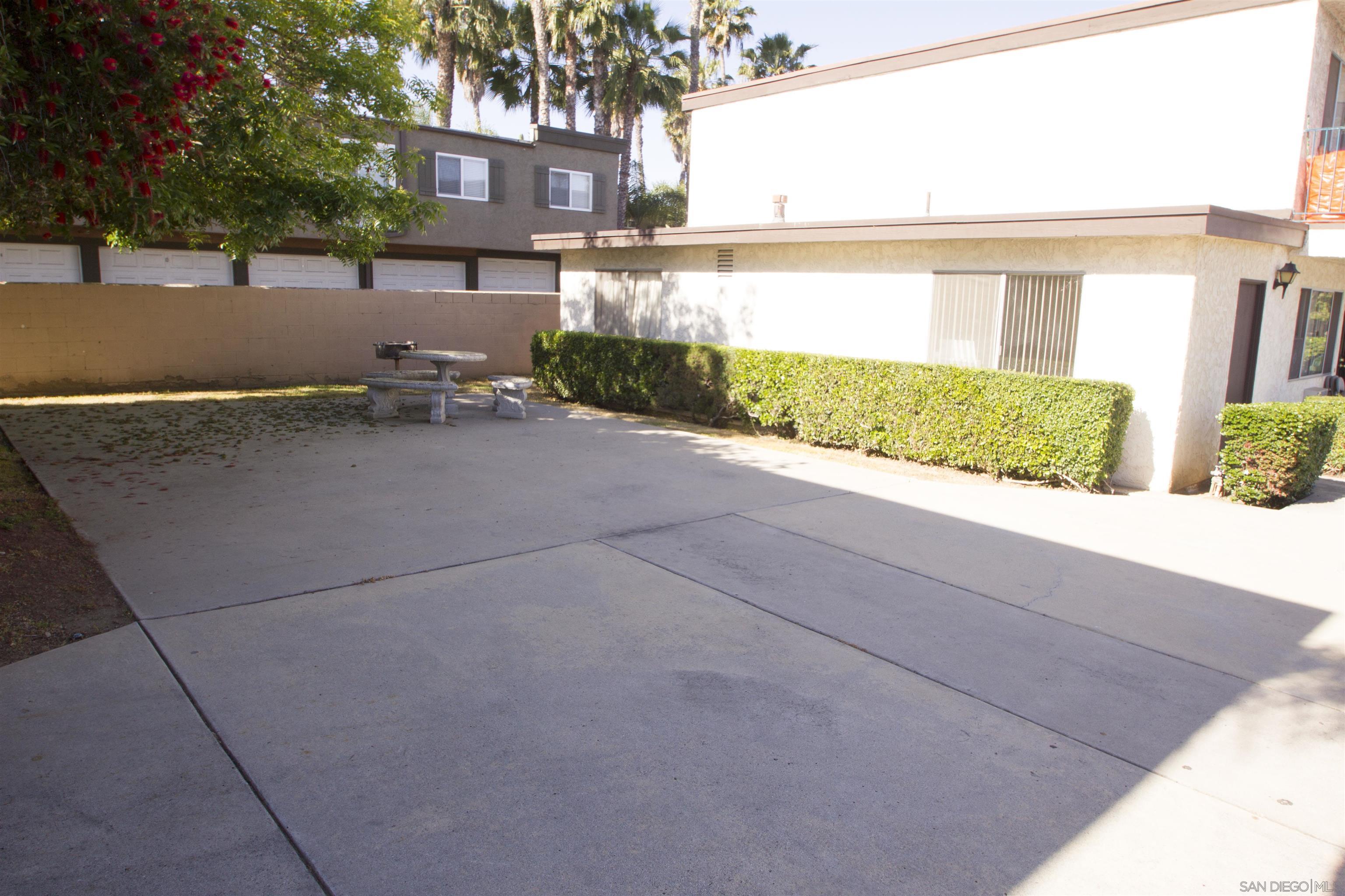 Detail Gallery Image 24 of 26 For 998 S Mollison, El Cajon,  CA 92020 - 2 Beds | 1 Baths