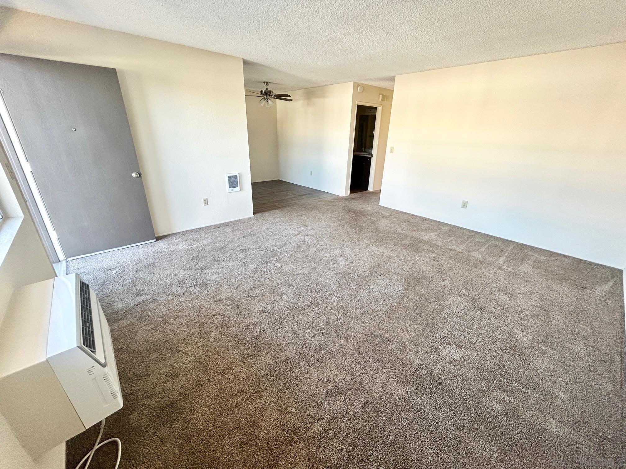 Detail Gallery Image 5 of 26 For 998 S Mollison, El Cajon,  CA 92020 - 2 Beds | 1 Baths