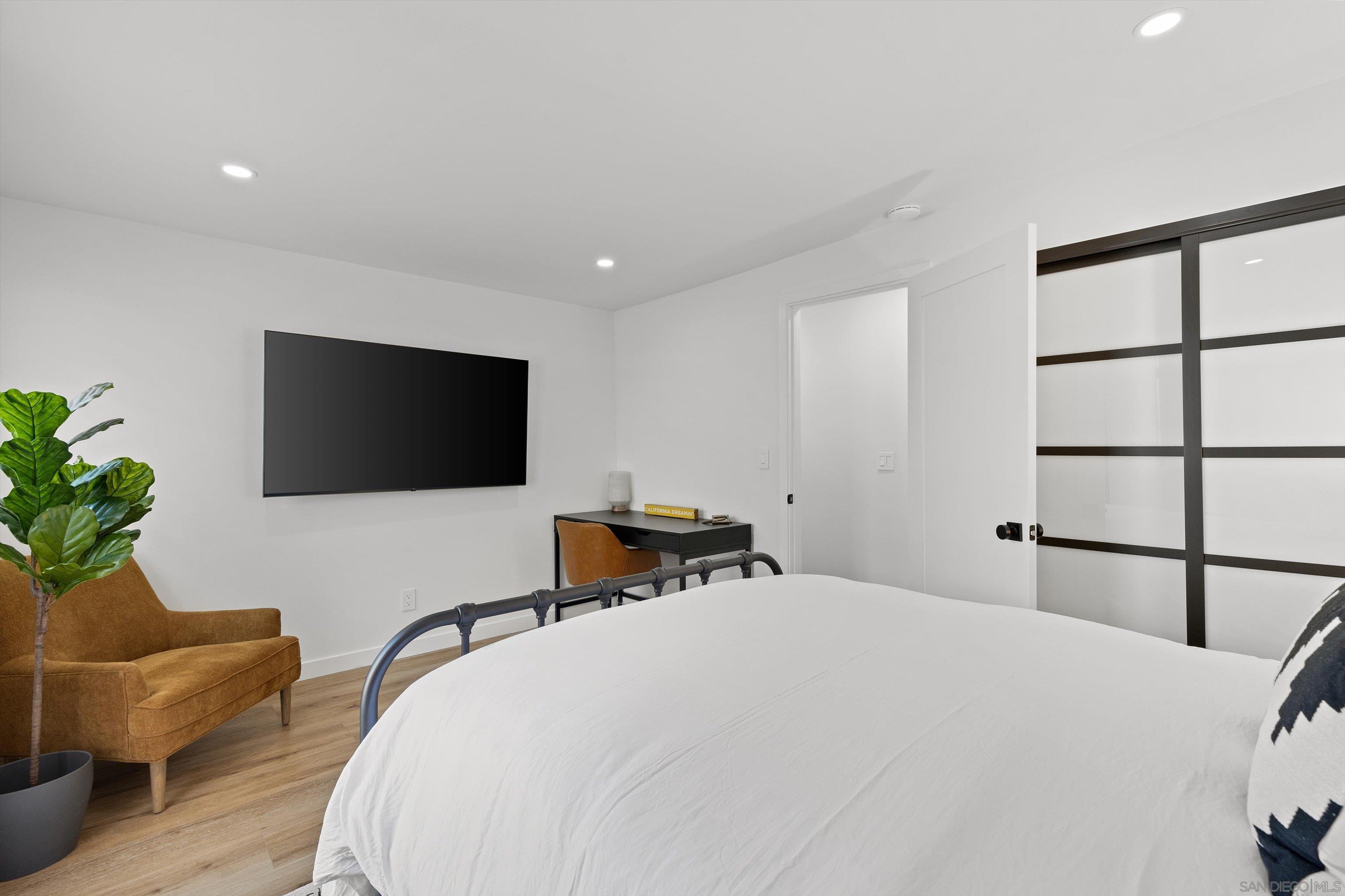 Detail Gallery Image 17 of 25 For 6111  Rancho Mission Rd  #313,  San Diego,  CA 92108 - 2 Beds | 2/1 Baths