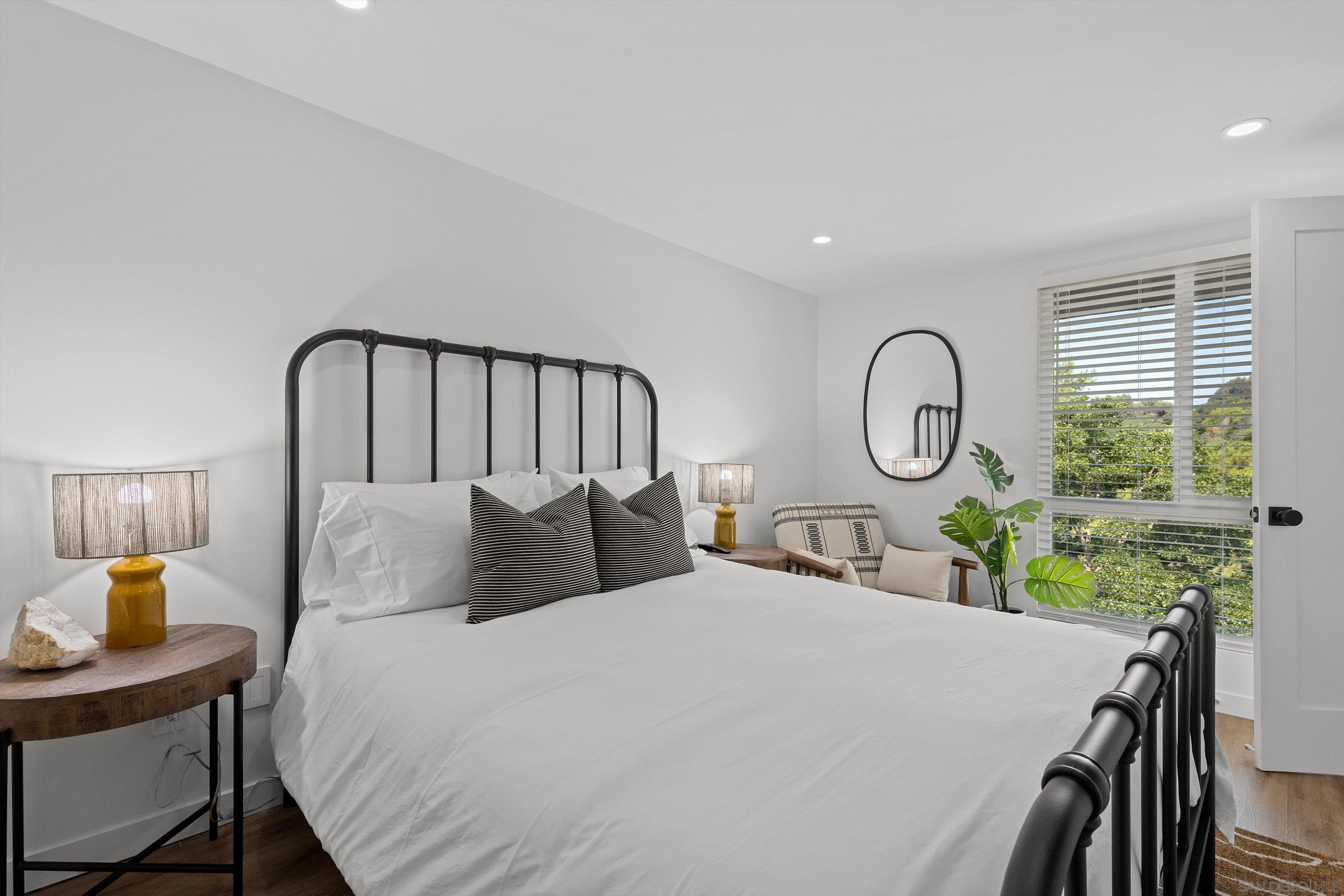 Detail Gallery Image 9 of 25 For 6111  Rancho Mission Rd  #313,  San Diego,  CA 92108 - 2 Beds | 2/1 Baths