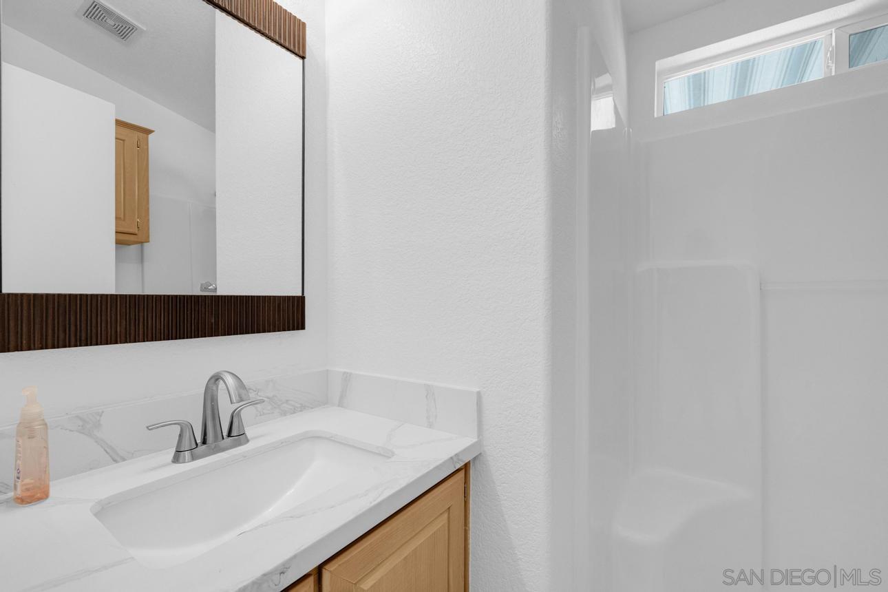 Detail Gallery Image 12 of 26 For 4876  Old Cliffs Rd., San Diego,  CA 92120 - 2 Beds | 2 Baths