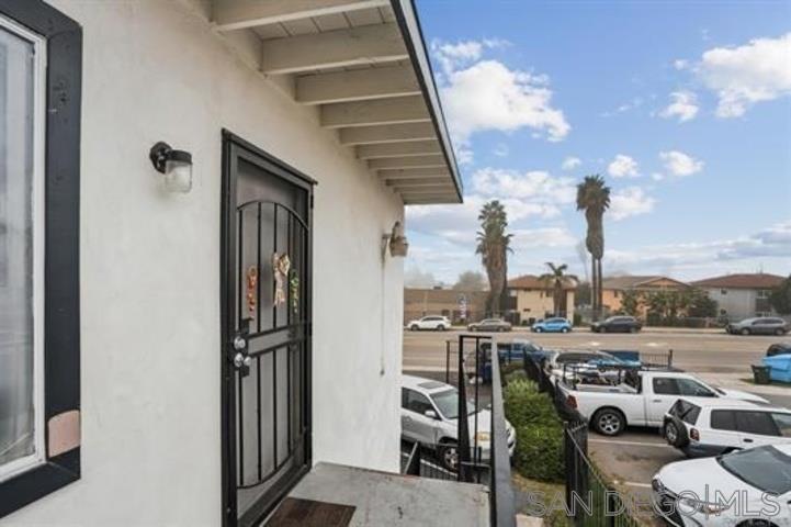 Detail Gallery Image 5 of 19 For 829  Grand Avenue, Spring Valley,  CA 91977 - – Beds | – Baths