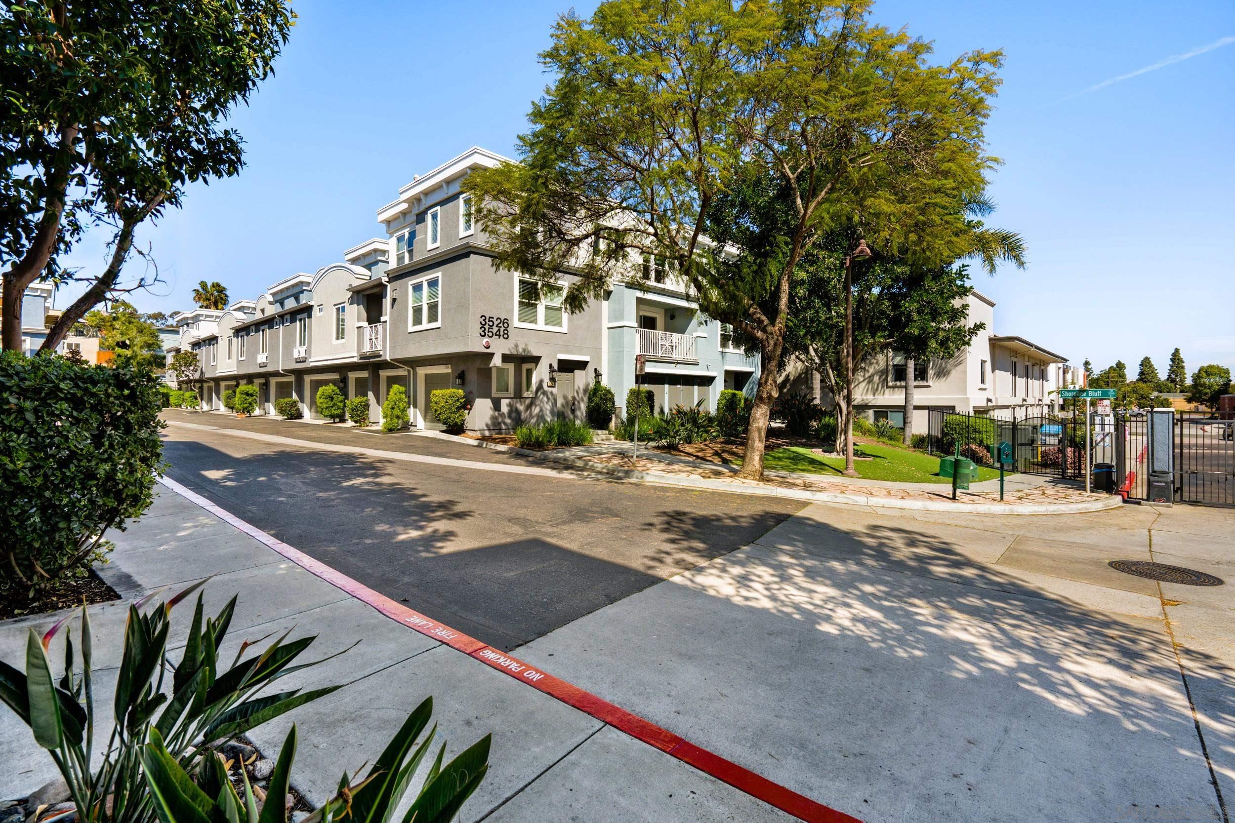 Detail Gallery Image 29 of 35 For 3548  Shoreline Bluff Lane, San Diego,  CA 92110 - 2 Beds | 2/1 Baths