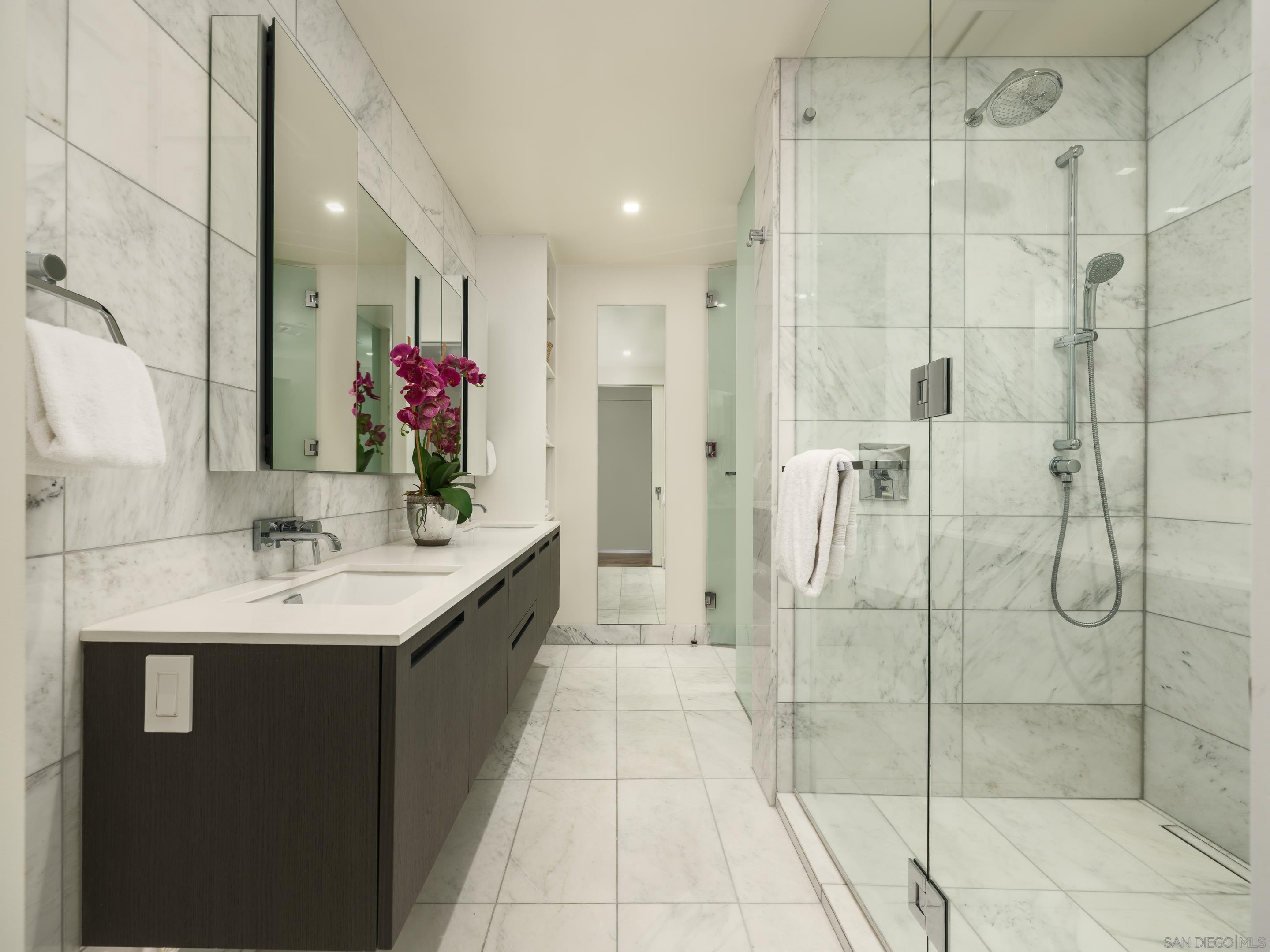 Detail Gallery Image 20 of 41 For 2855  5th Ave  #901,  San Diego,  CA 92103 - 3 Beds | 3 Baths