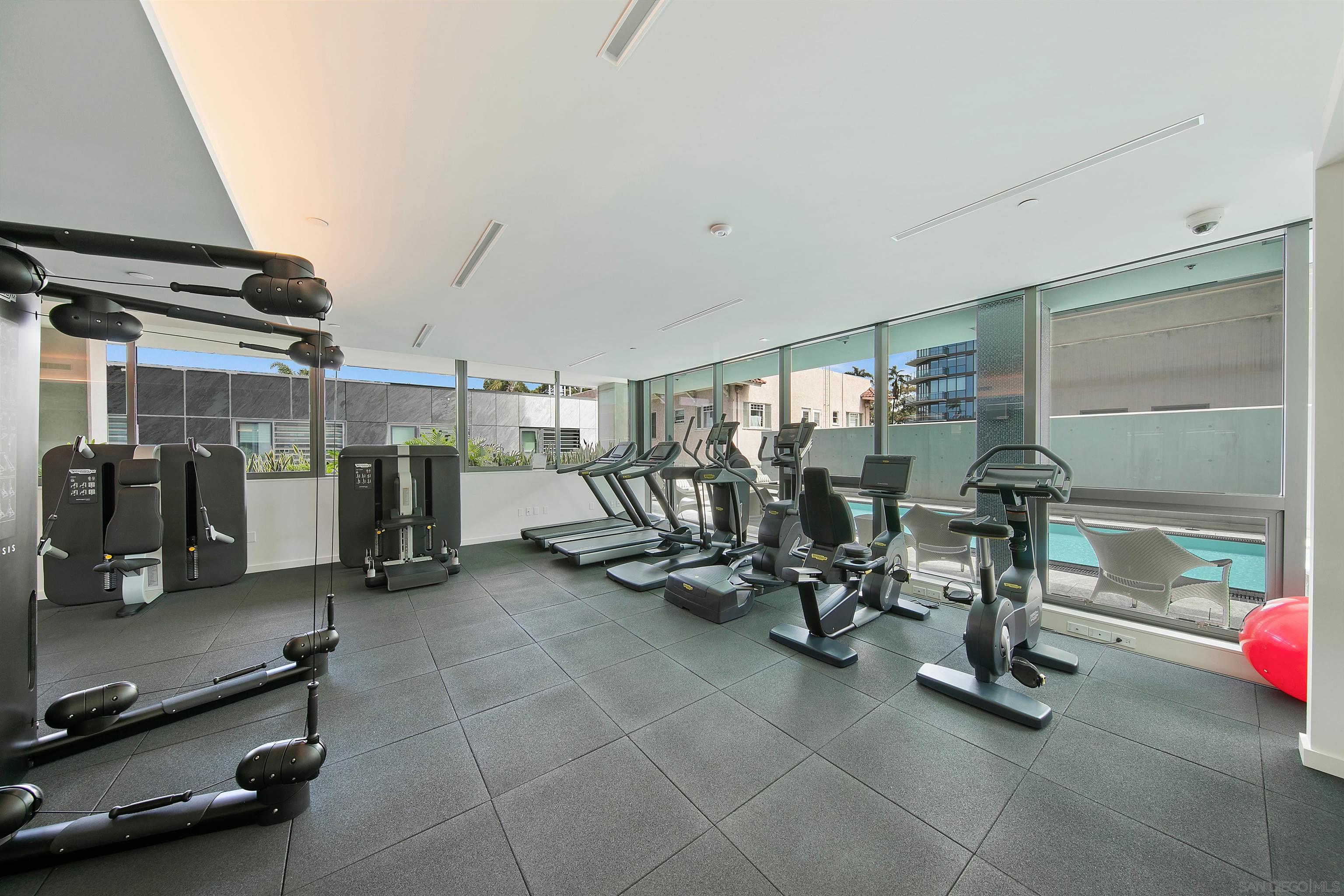 Detail Gallery Image 30 of 41 For 2855  5th Ave  #901,  San Diego,  CA 92103 - 3 Beds | 3 Baths