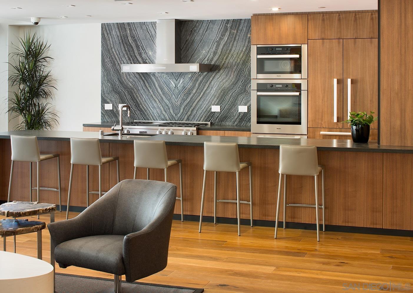 Detail Gallery Image 35 of 41 For 2855  5th Ave  #901,  San Diego,  CA 92103 - 3 Beds | 3 Baths