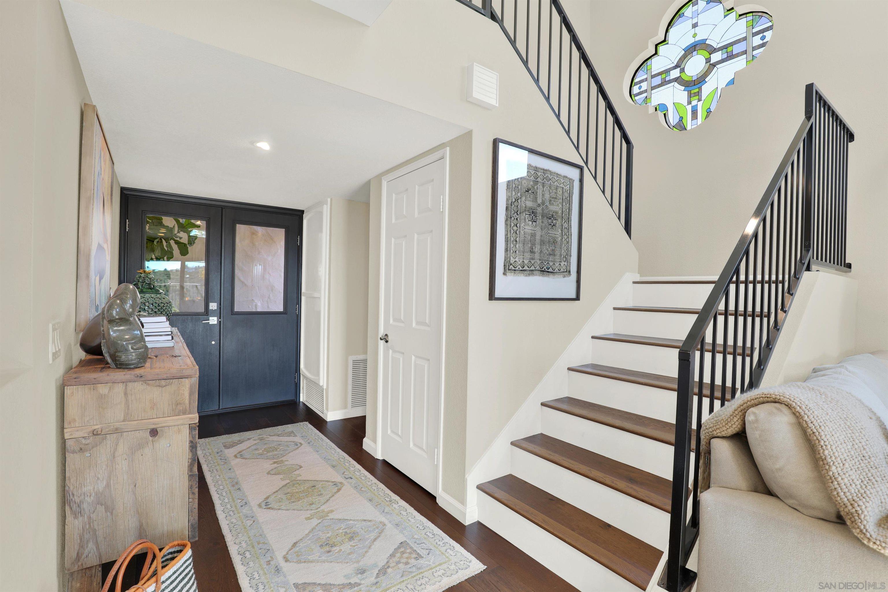 Detail Gallery Image 13 of 29 For 753  Concerto Gln, Escondido,  CA 92025 - 3 Beds | 2/1 Baths