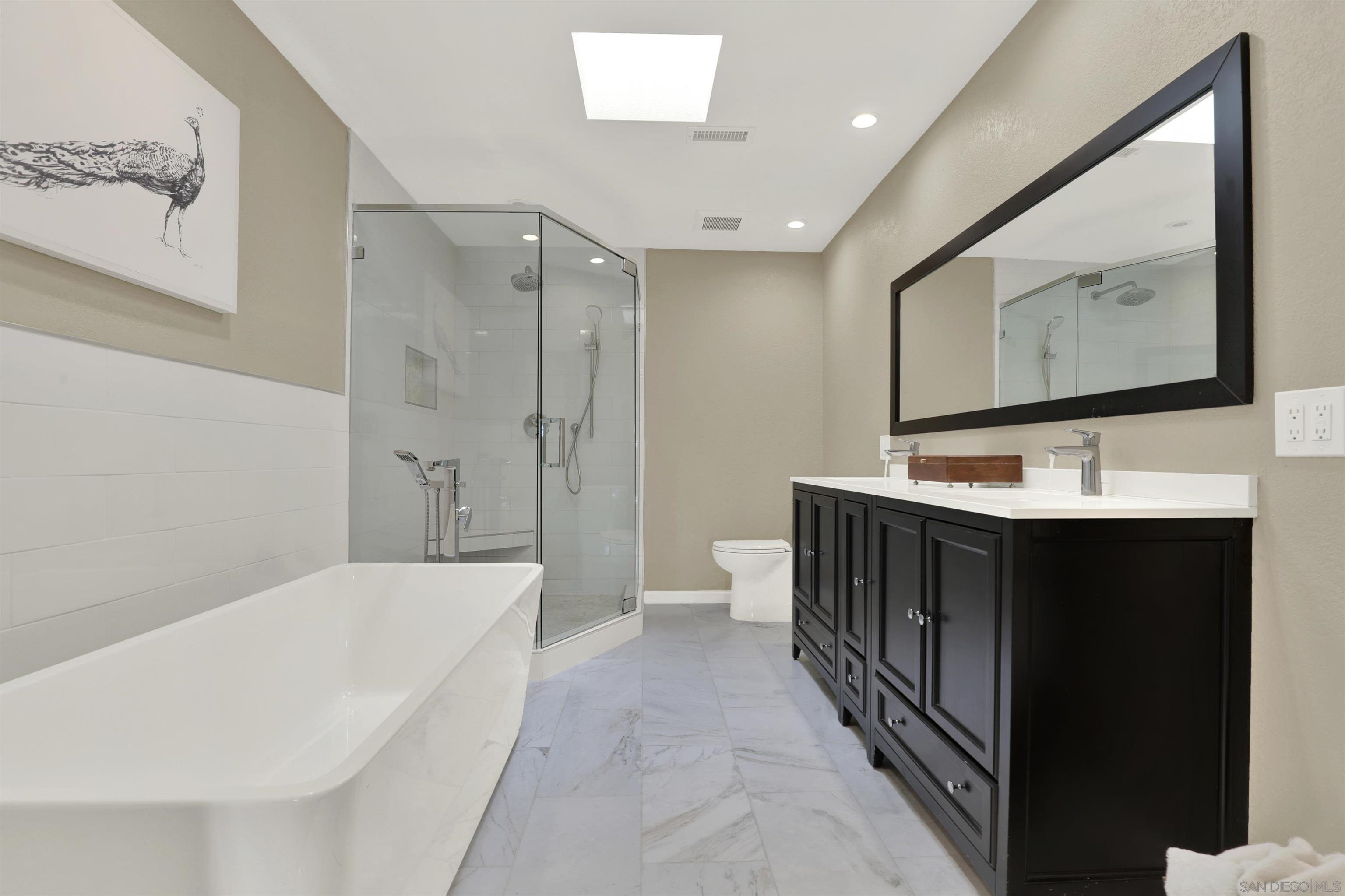 Detail Gallery Image 18 of 29 For 753  Concerto Gln, Escondido,  CA 92025 - 3 Beds | 2/1 Baths