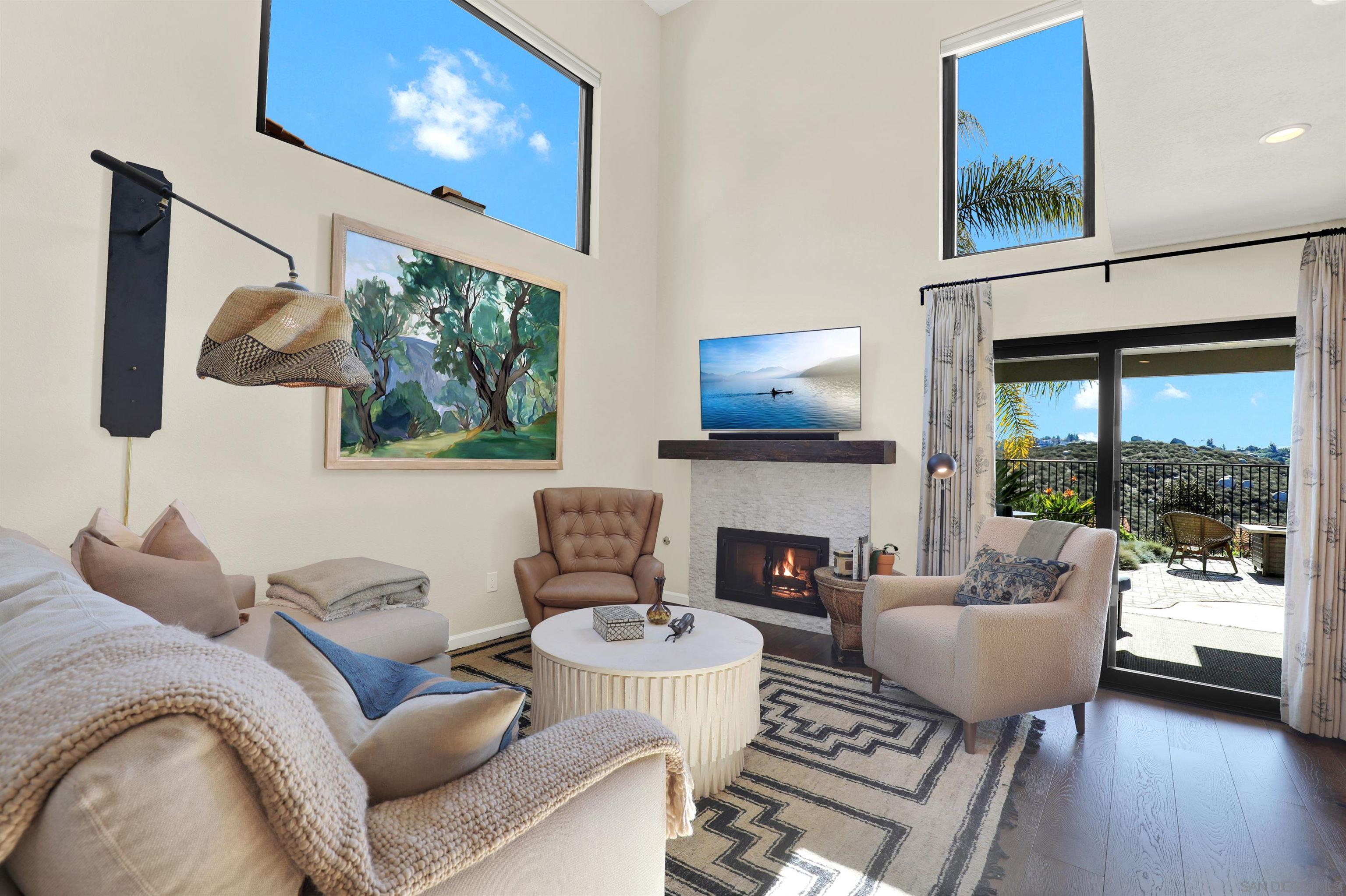 Detail Gallery Image 7 of 29 For 753  Concerto Gln, Escondido,  CA 92025 - 3 Beds | 2/1 Baths